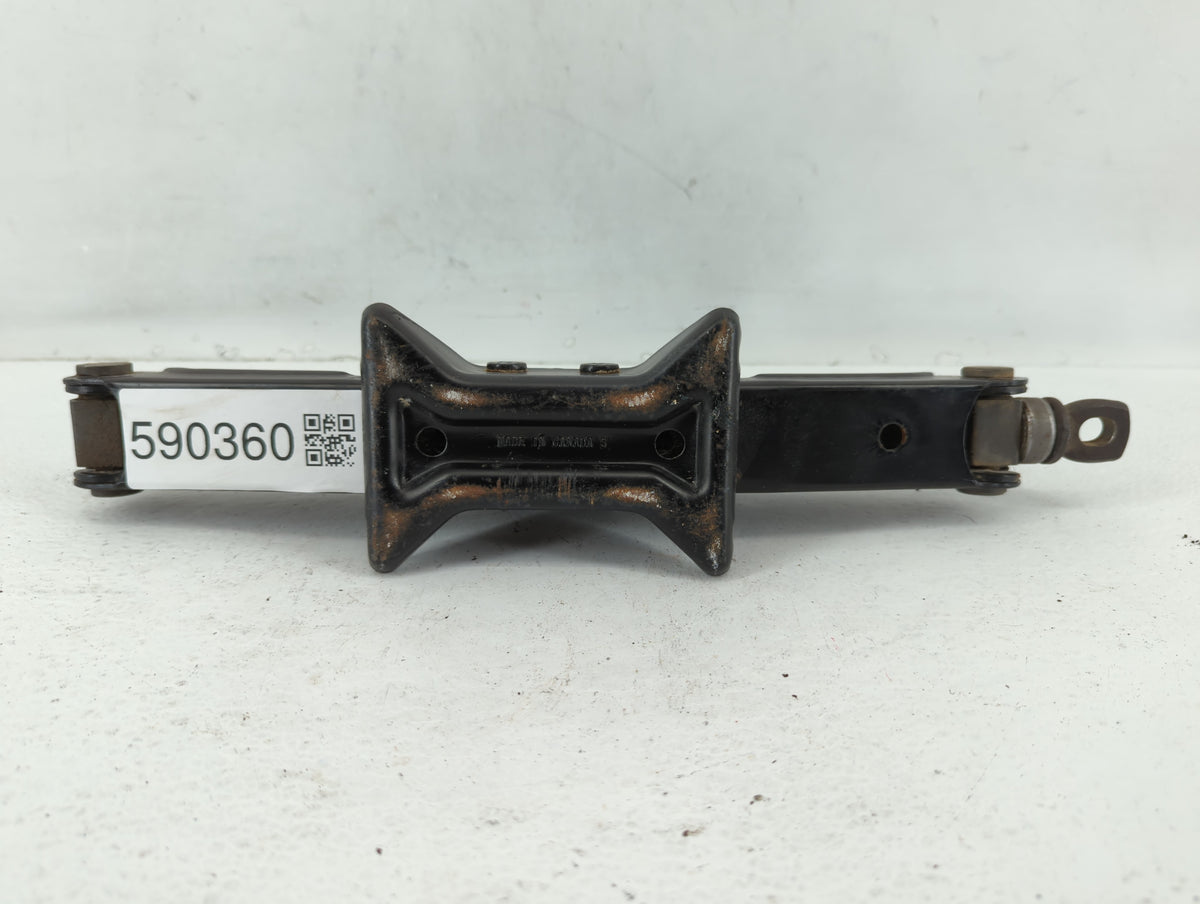 2009 Toyota Corolla Spare Scissor Car Jack 590360 - Oemusedautoparts1.com