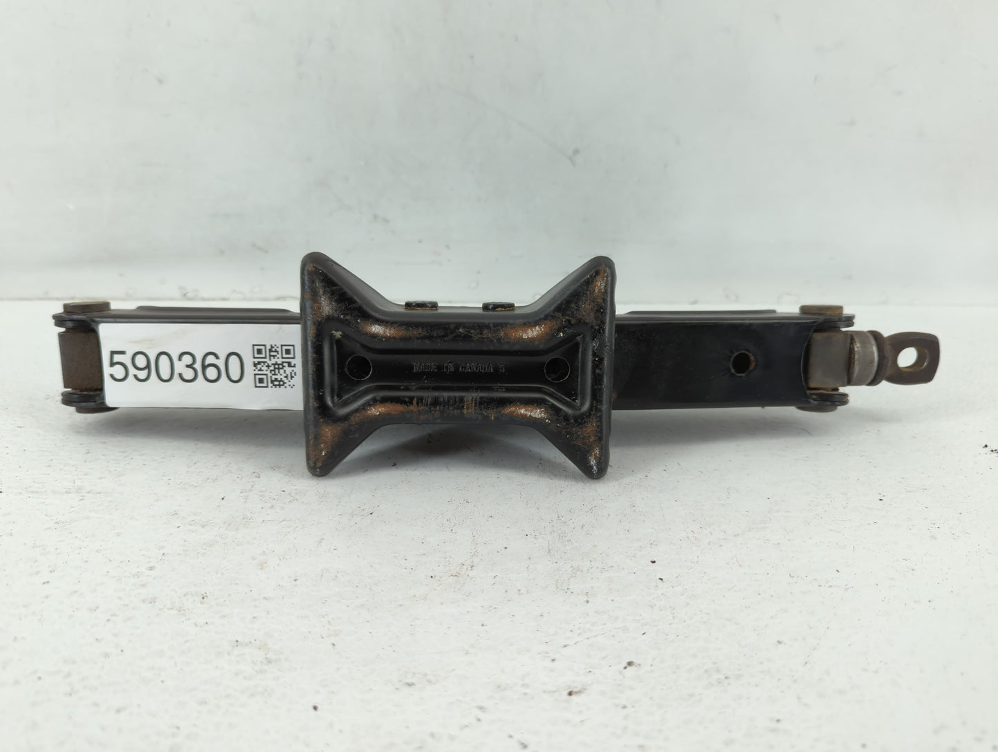 2009 Toyota Corolla Spare Scissor Car Jack 590360 - Oemusedautoparts1.com