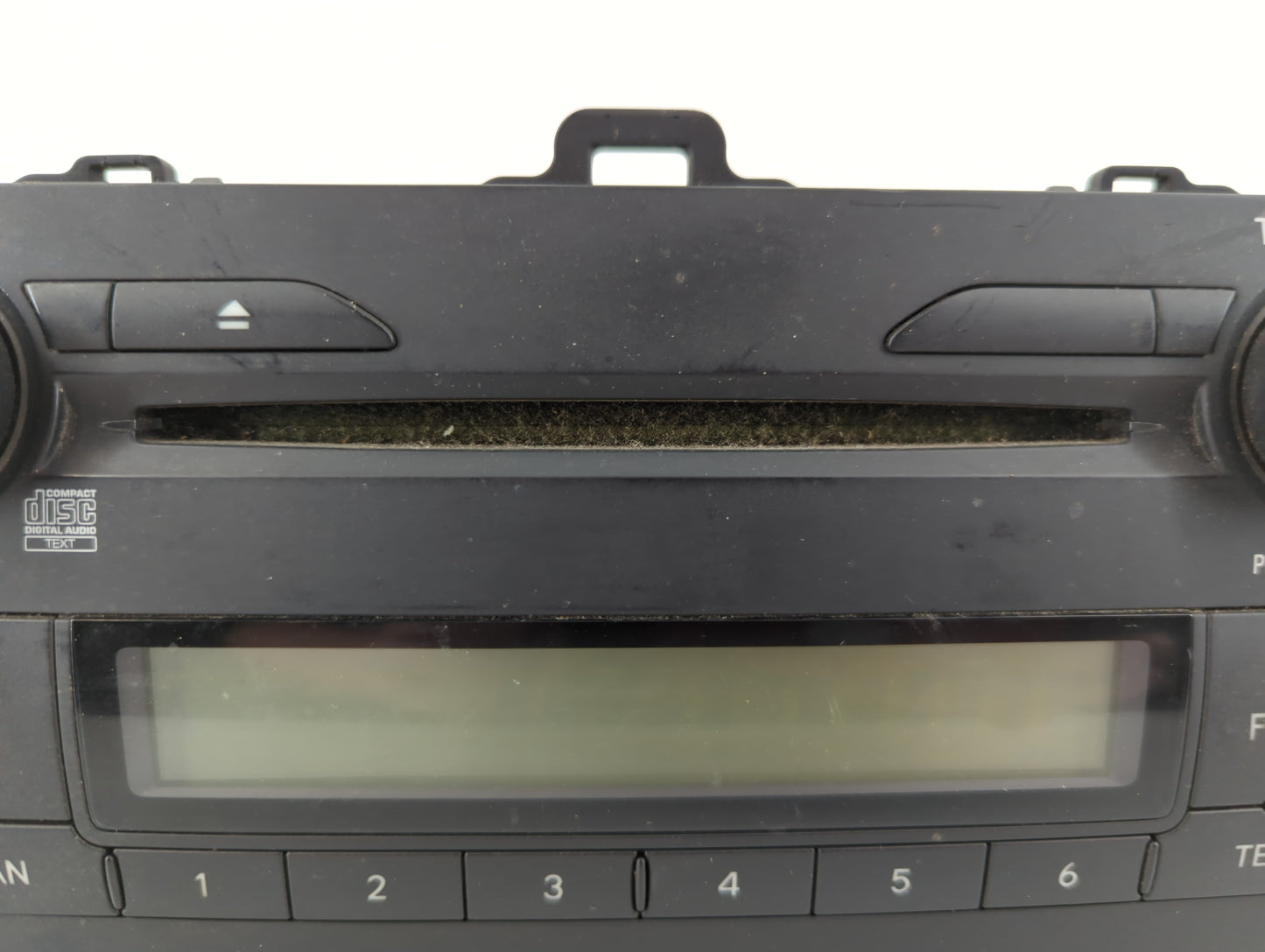 2009-2009 Toyota Corolla Am Fm Cd Player Radio Receiver - Oemusedautoparts1.com