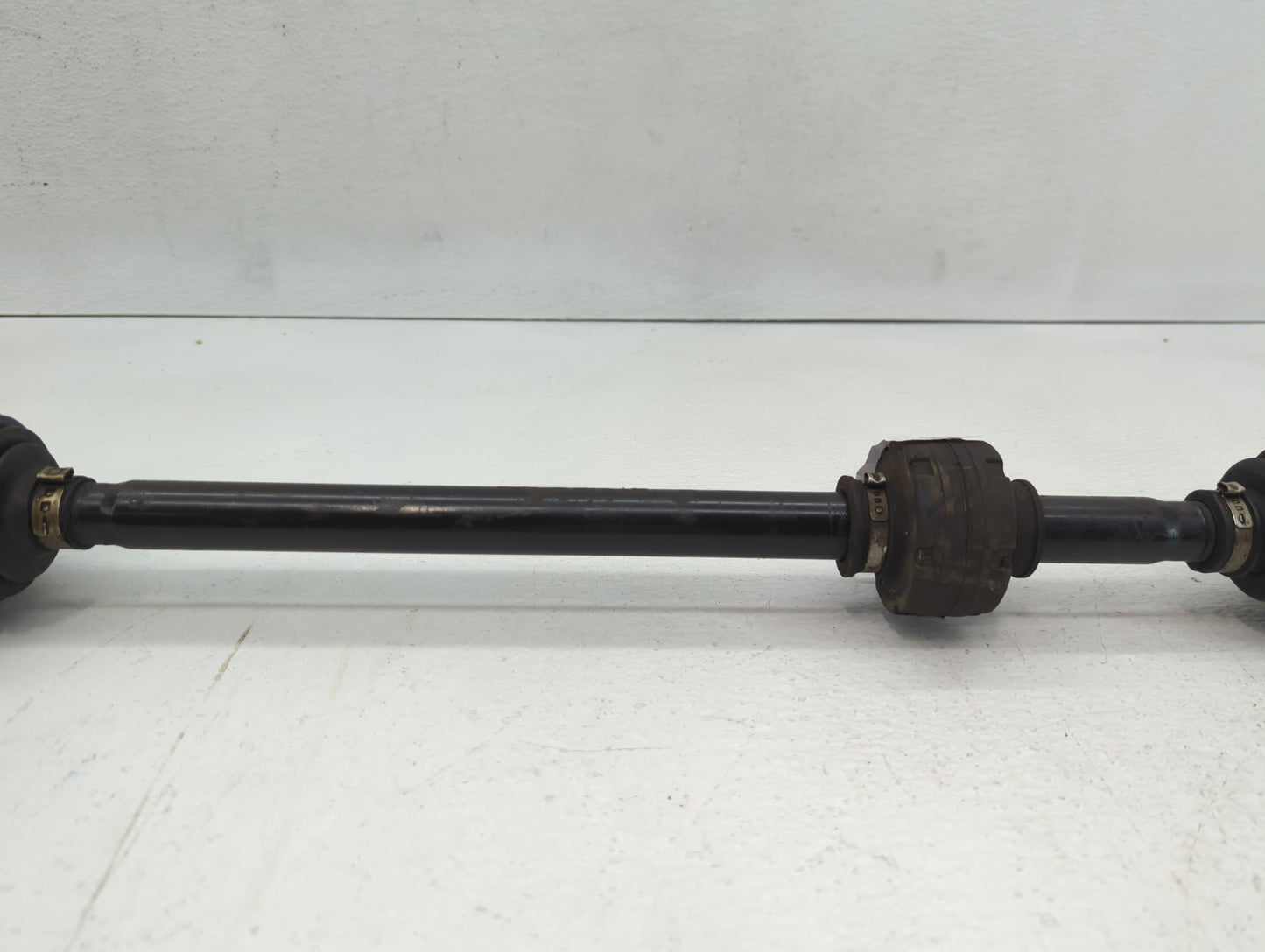 2009-2012 Toyota Corolla Axle Shaft Front Driver Cv C/v - Oemusedautoparts1.com