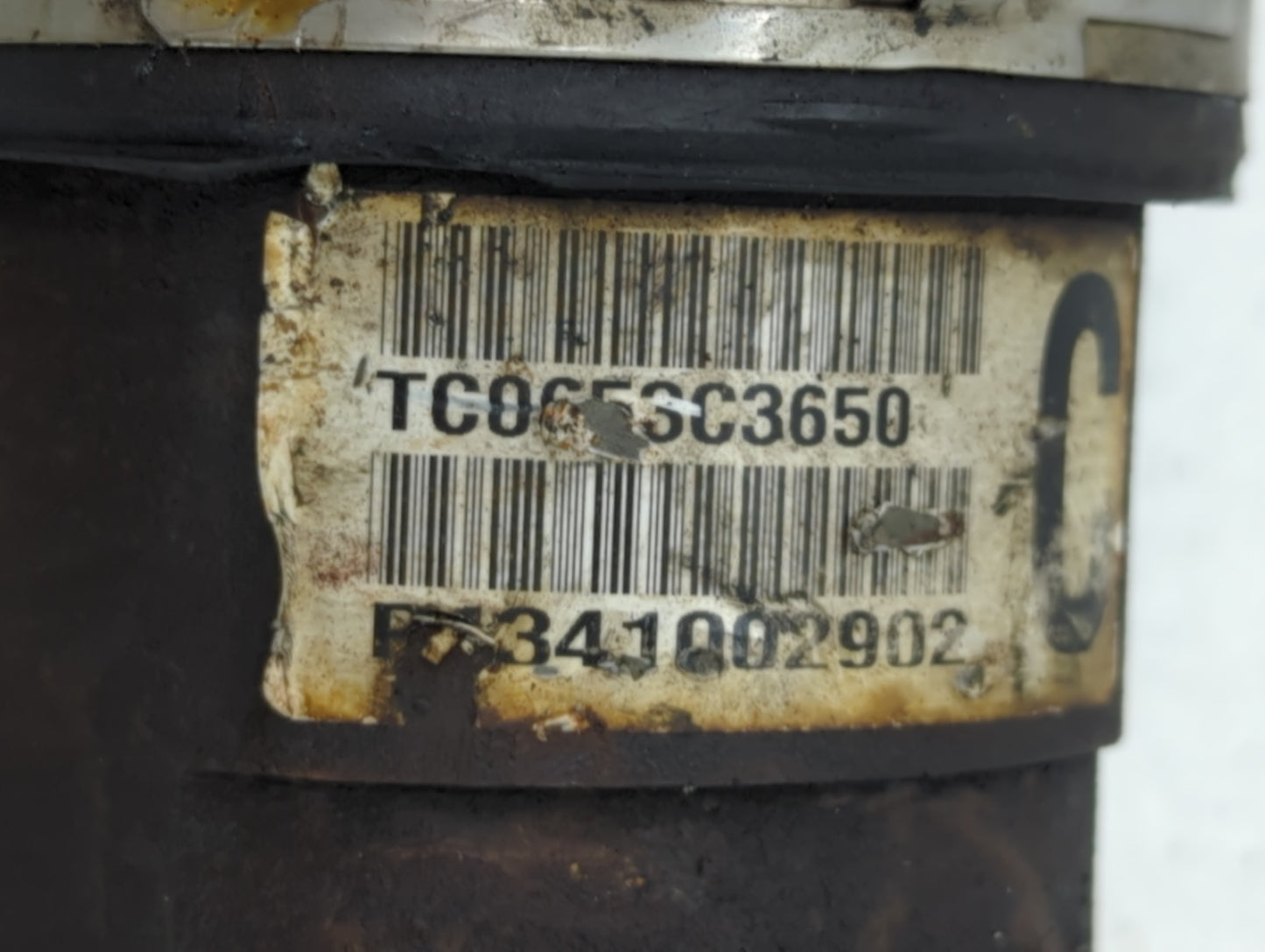 2009-2012 Toyota Corolla Axle Shaft Front Driver Cv C/v - Oemusedautoparts1.com