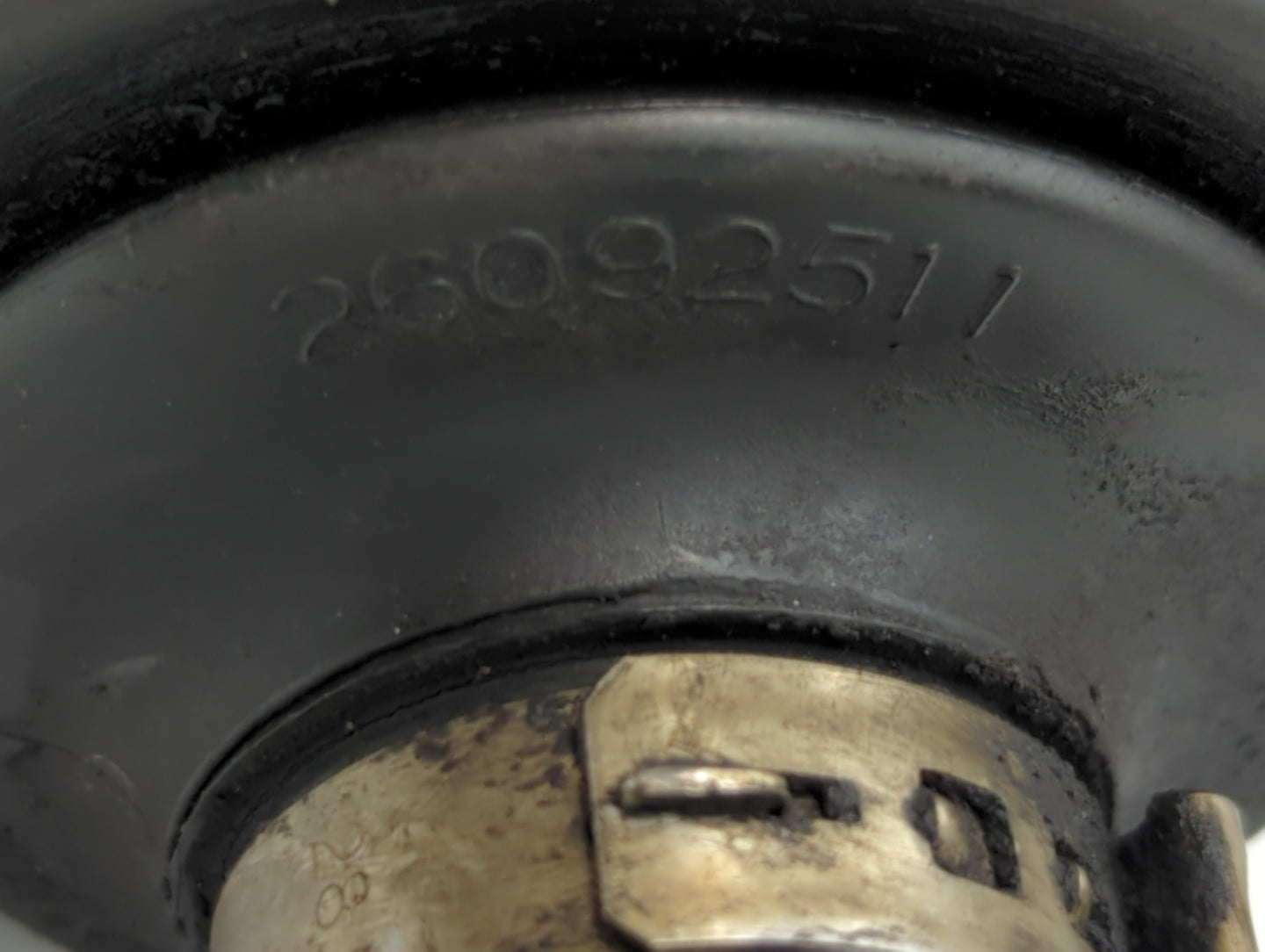 2009-2012 Toyota Corolla Axle Shaft Front Driver Cv C/v - Oemusedautoparts1.com