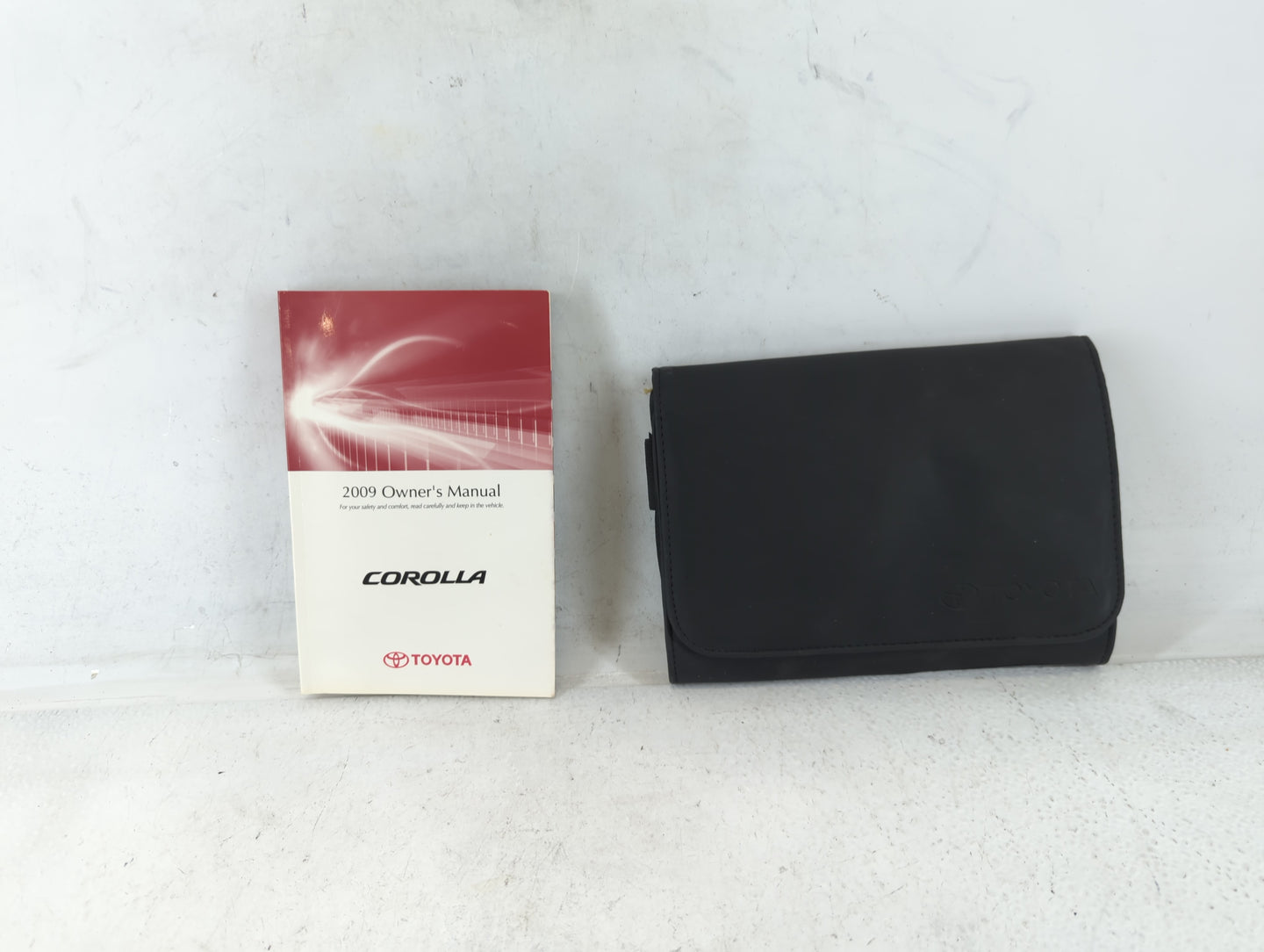 2009 Toyota Corolla Owners Manual Book Guide P/N:01999-12C16 OEM Used Auto Parts - Oemusedautoparts1.com