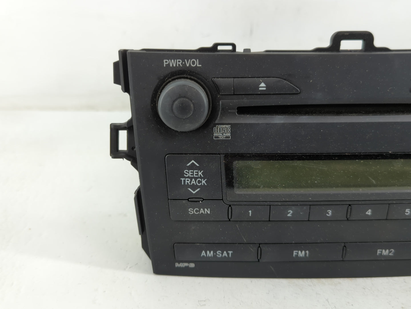 2009-2009 Toyota Corolla Am Fm Cd Player Radio Receiver - Oemusedautoparts1.com