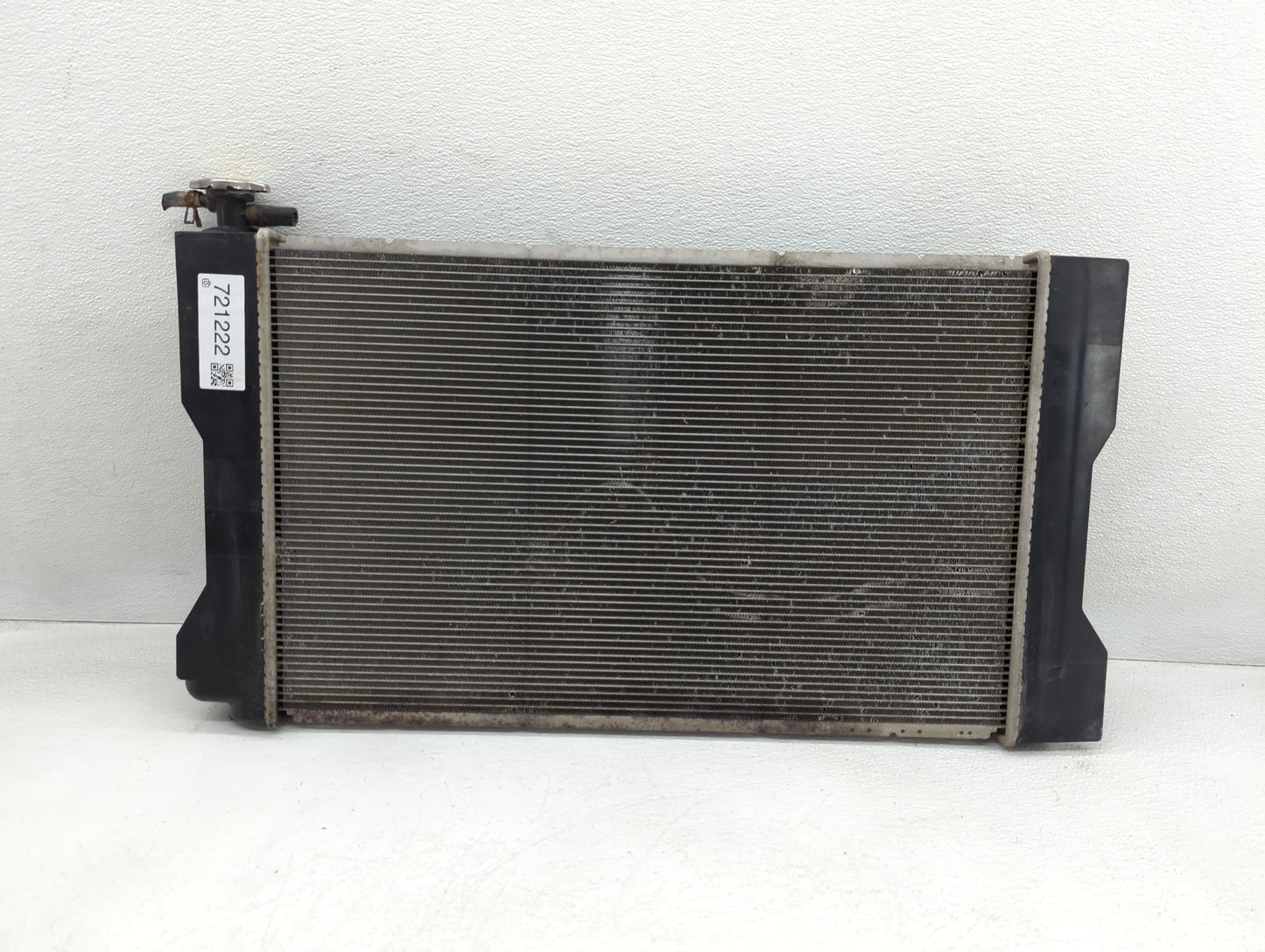 2009-2012 Toyota Corolla Engine Cooling Radiator Condensor Fits Fits 2009 2010 2011 2012 2013 OEM Used Auto Parts - Oemuseda