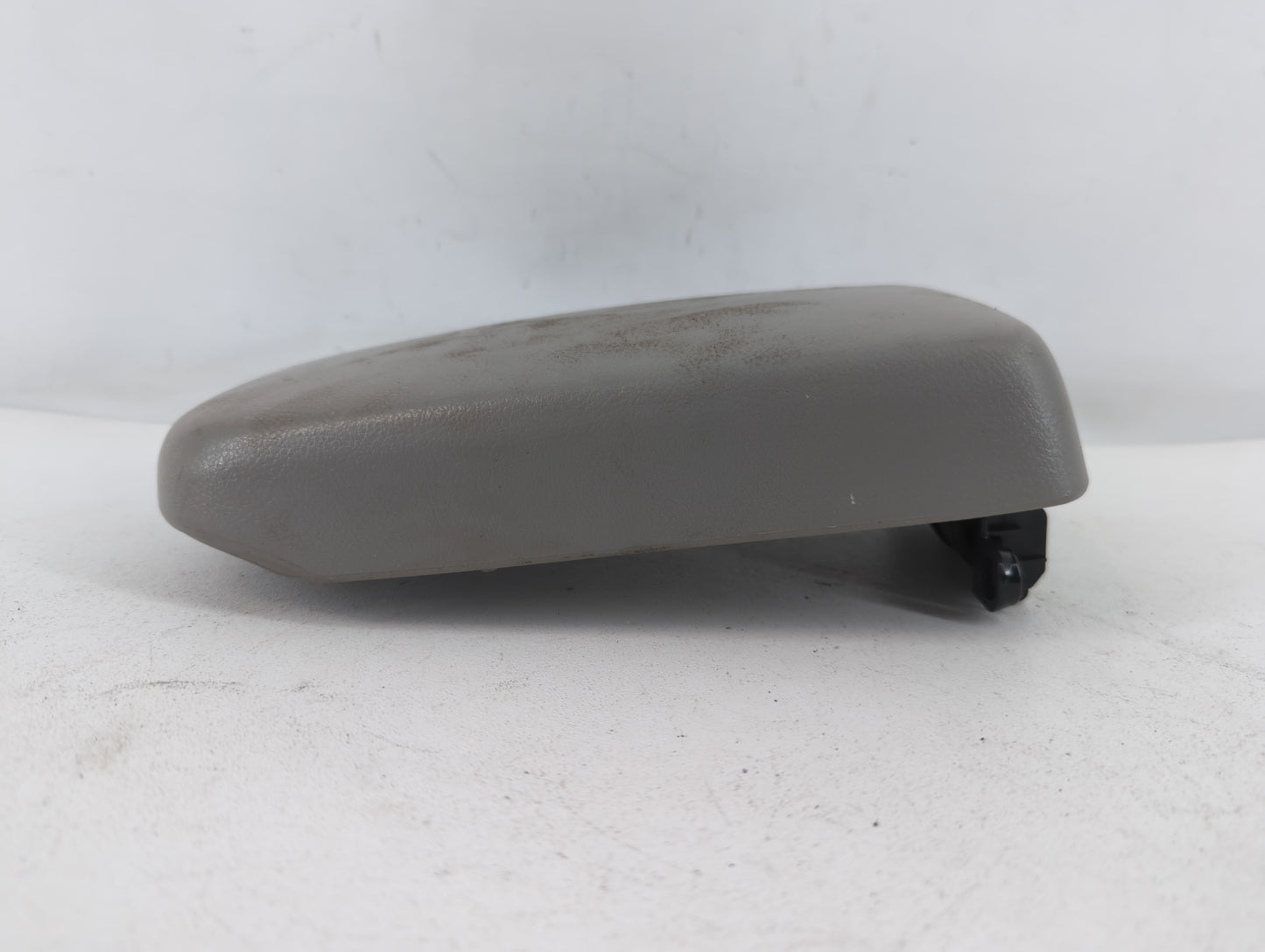 2009-2010 Toyota Corolla Overhead Roof Console Interior Dome Light - Oemusedautoparts1.com