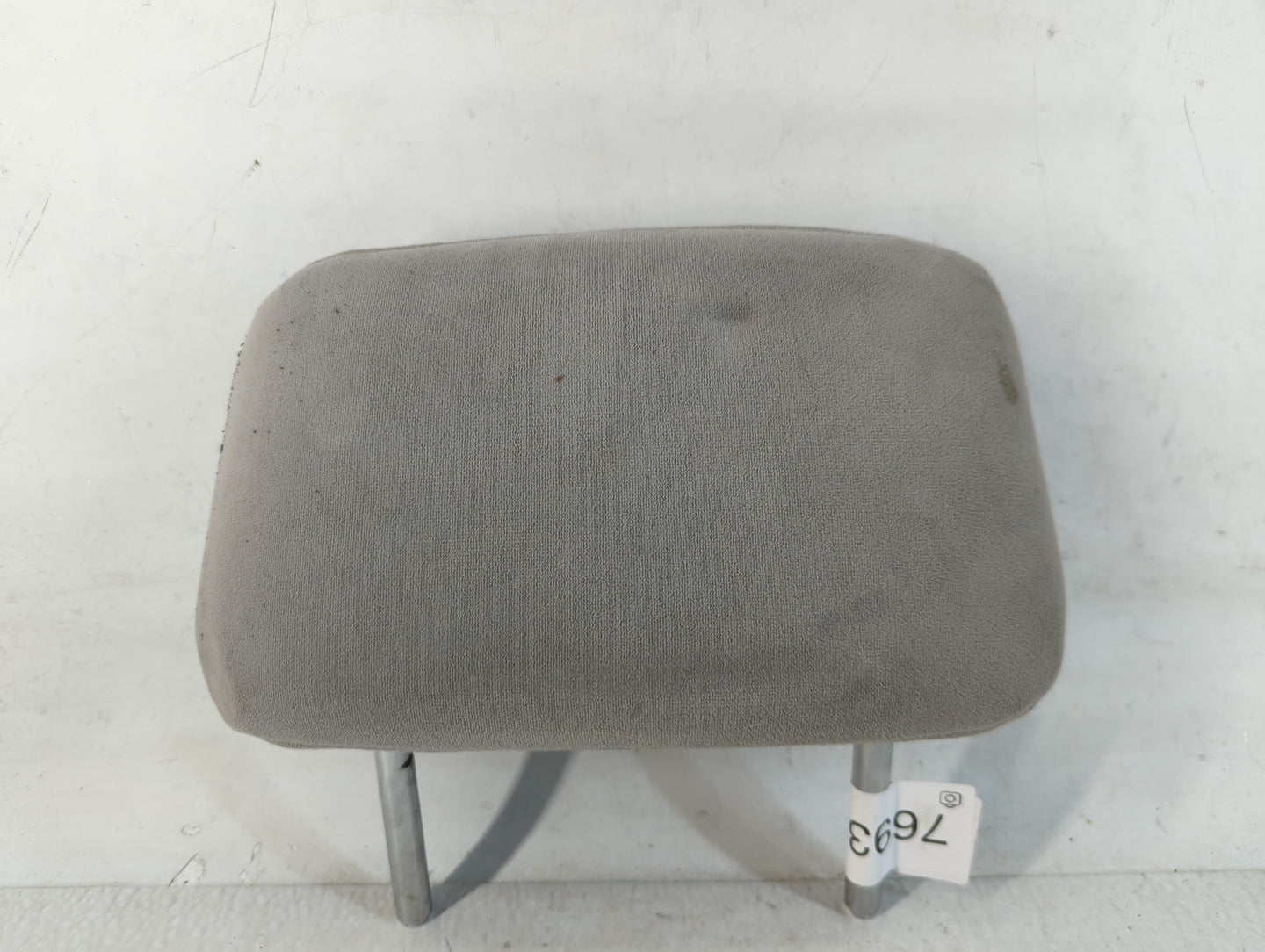2009-2010 Toyota Corolla Headrest Head Rest Front Driver Passenger Seat Fits Fits 2009 2010 OEM Used Auto Parts - Oemusedaut