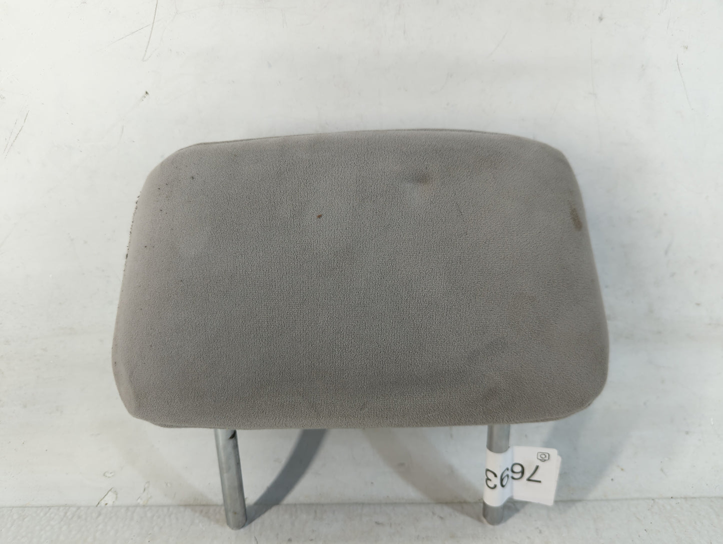2009-2010 Toyota Corolla Headrest Head Rest Front Driver Passenger Seat Fits Fits 2009 2010 OEM Used Auto Parts - Oemusedaut