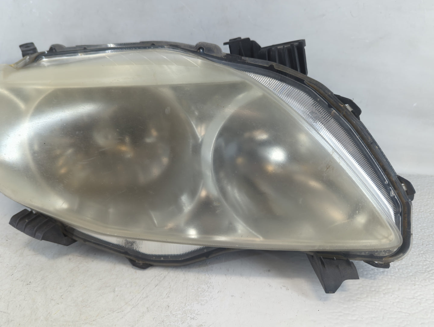 2009-2010 Toyota Corolla Passenger Right Oem Head Light Headlight Lamp - Oemusedautoparts1.com