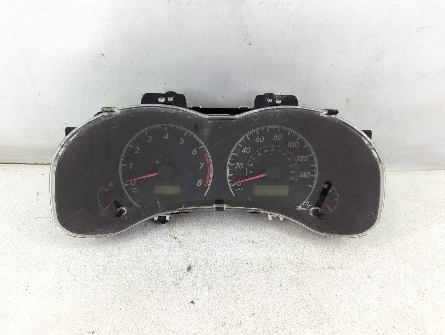 2009-2010 Toyota Corolla Instrument Cluster Speedometer Gauges P/N:157540-0670 83800-12N40 Fits Fits 2009 2010 OEM Used Auto