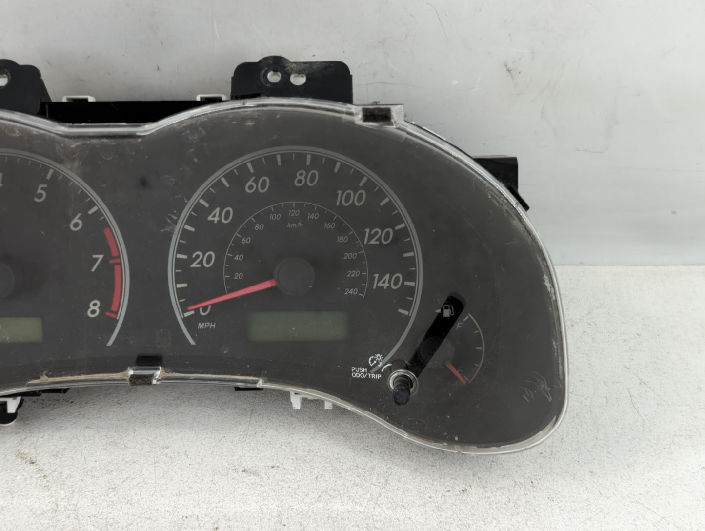 2009-2010 Toyota Corolla Instrument Cluster Speedometer Gauges P/N:157540-0670 83800-12N40 Fits Fits 2009 2010 OEM Used Auto