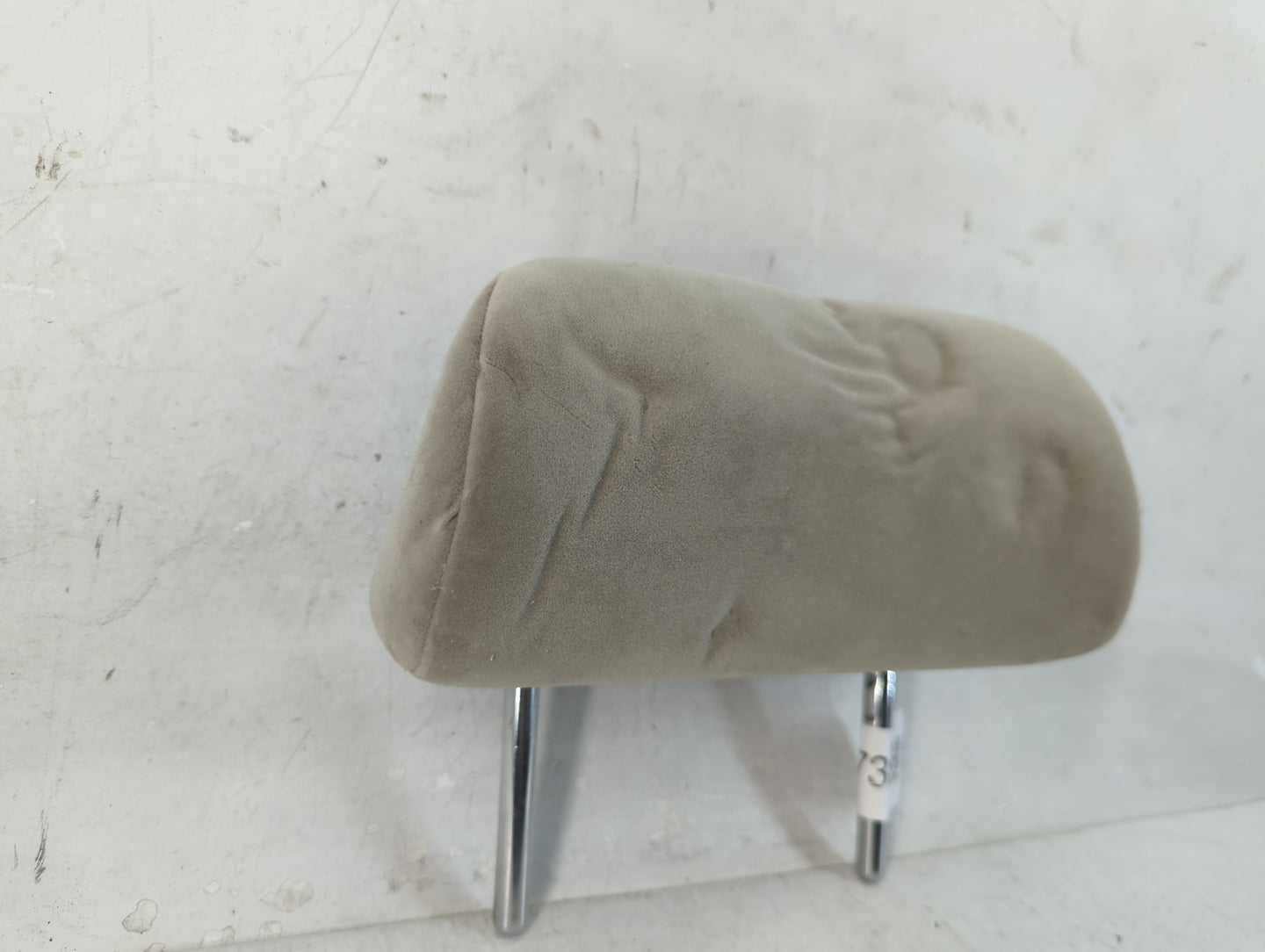 2009 Toyota Corolla Headrest Head Rest Rear Seat Fits OEM Used Auto Parts - Oemusedautoparts1.com