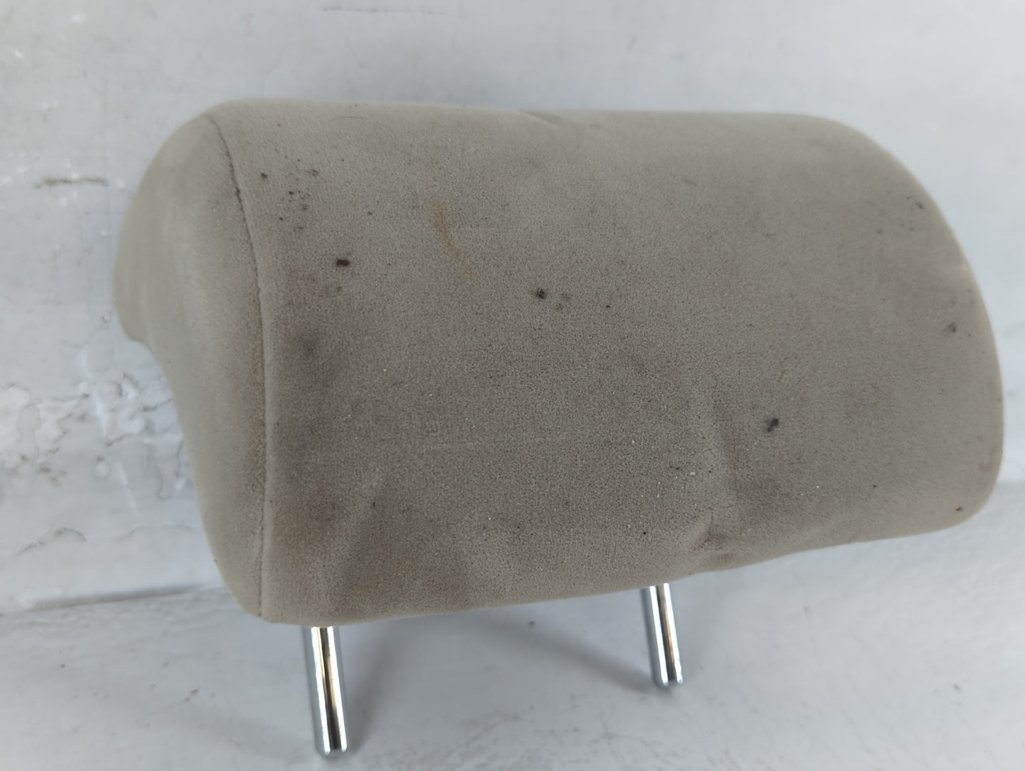 2009 Toyota Corolla Headrest Head Rest Rear Center Seat Fits OEM Used Auto Parts - Oemusedautoparts1.com