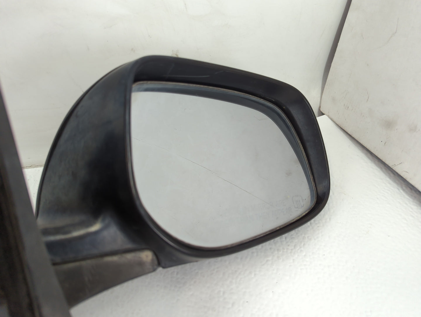 2009-2013 Toyota Corolla Passenger Side View Mirror - Right Door Mirror OEM Used - Oemusedautoparts1.com