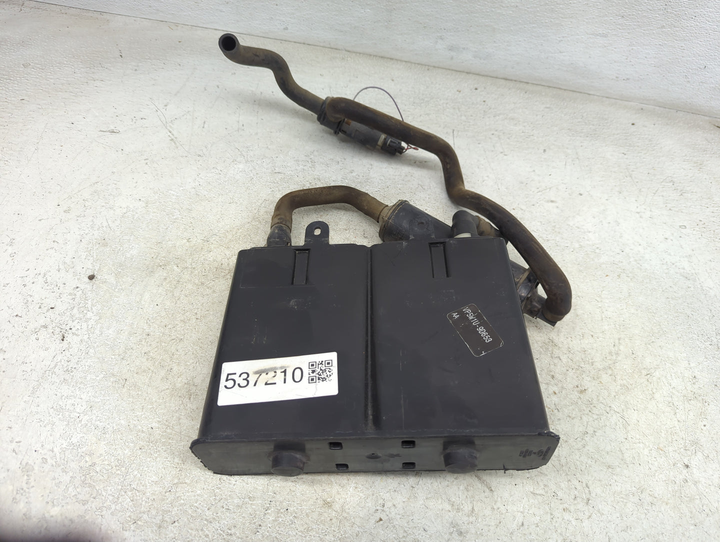 2009 Toyota Crown Fuel Vapor Charcoal Canister - Oemusedautoparts1.com