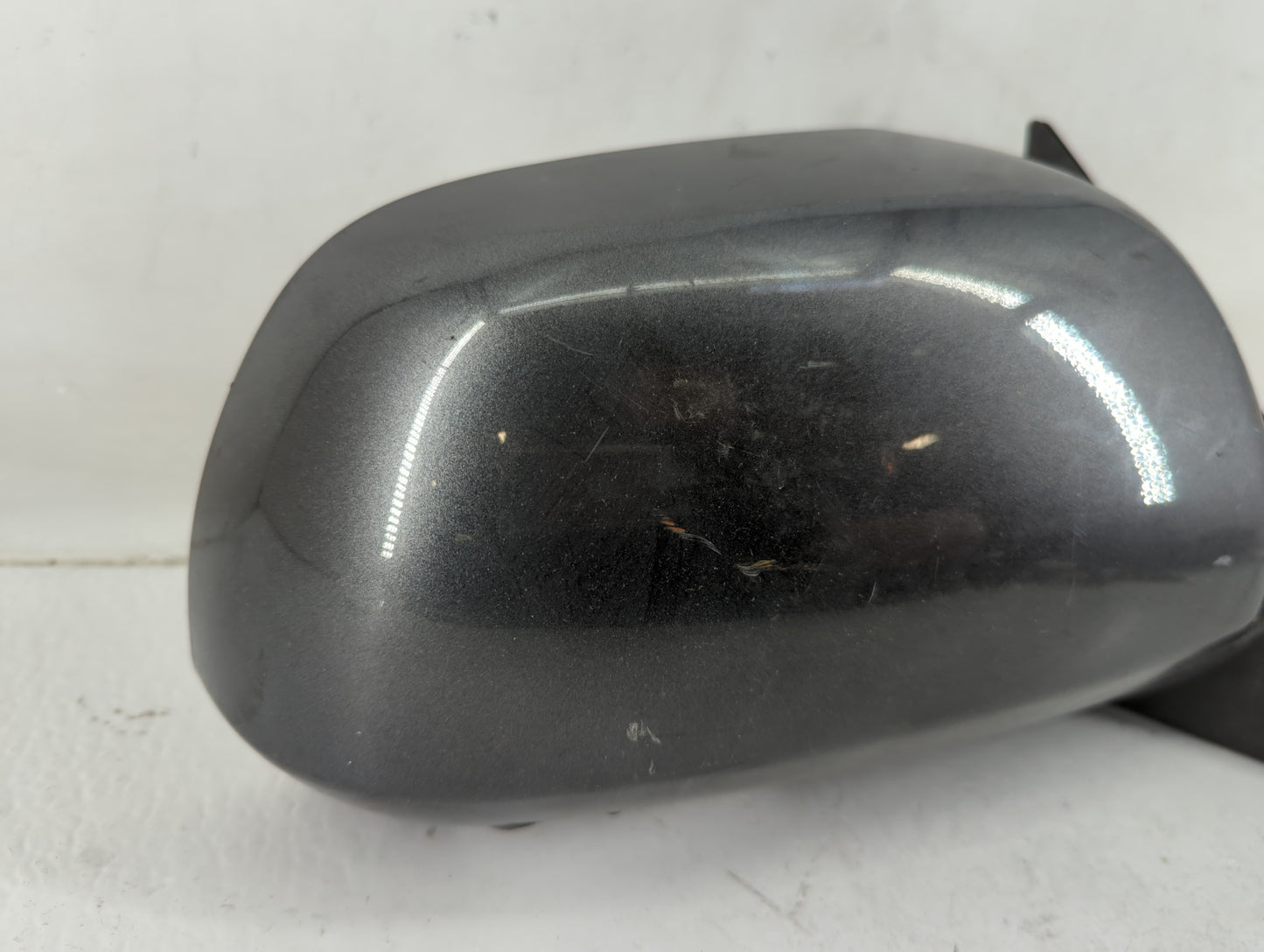 2008-2013 Toyota Highlander Driver Side View Mirror - Left Door Mirror OEM Used - Oemusedautoparts1.com