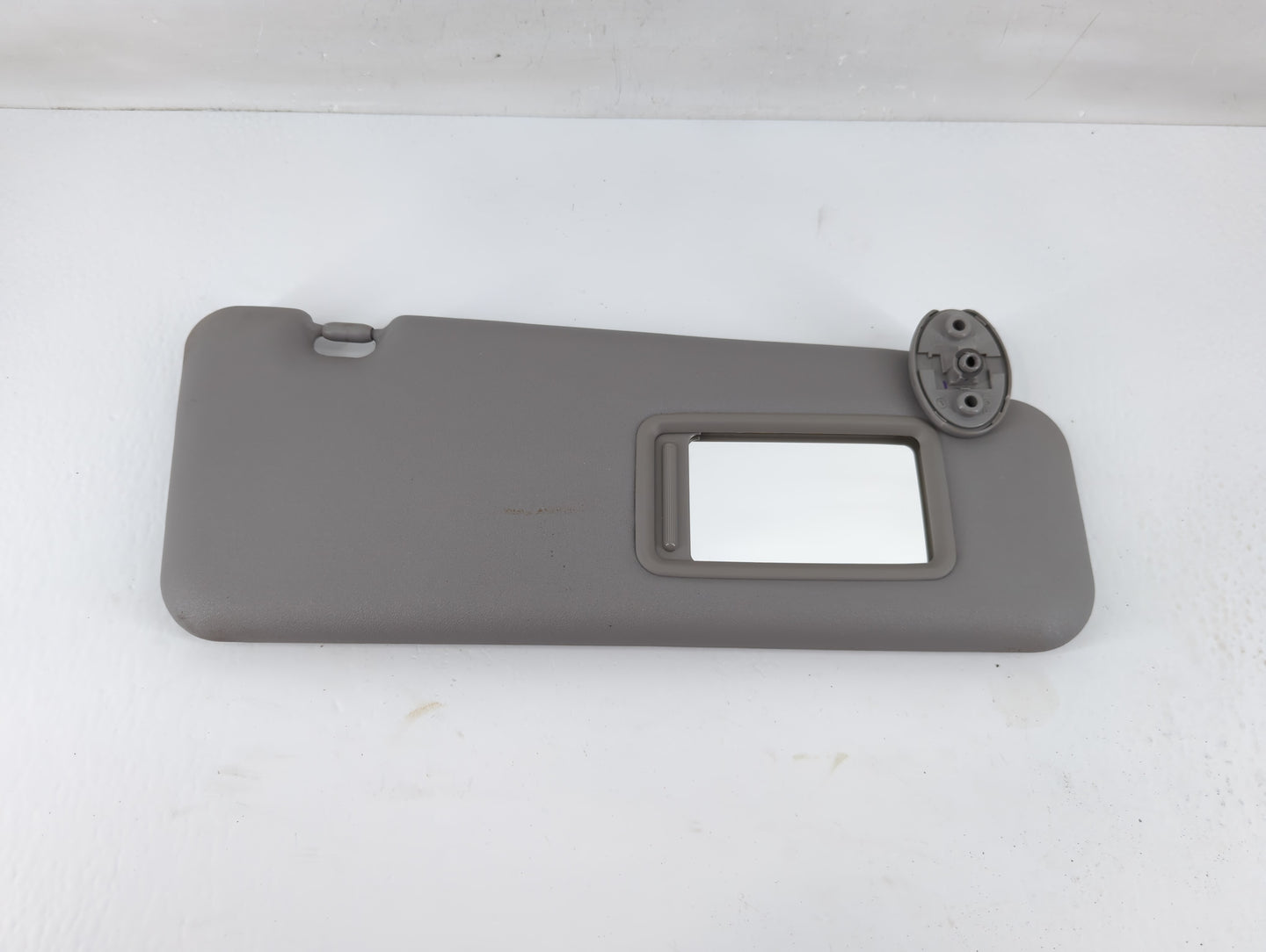 2008-2010 Toyota Highlander Sun Visor Shade Replacement Passenger Right Mirror Fits Fits 2008 2009 2010 OEM Used Auto Parts 