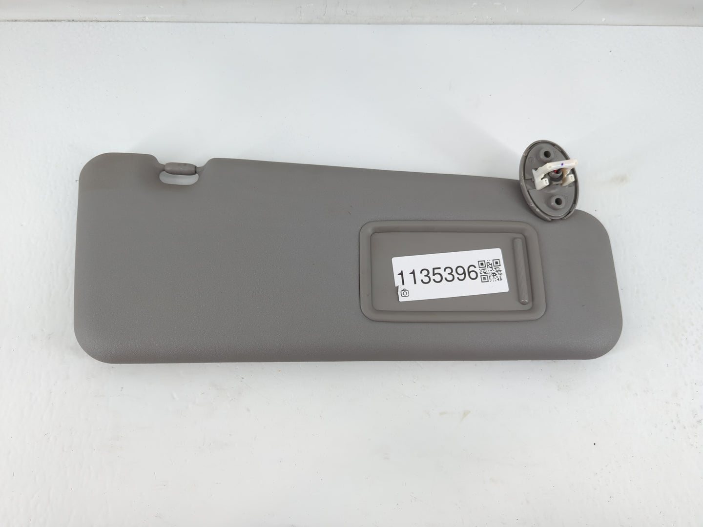 2008-2010 Toyota Highlander Sun Visor Shade Replacement Passenger Right Mirror Fits Fits 2008 2009 2010 OEM Used Auto Parts 