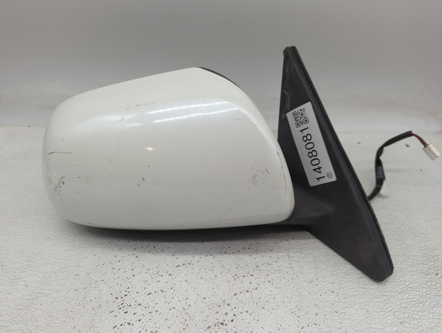2008-2013 Toyota Highlander Passenger Side View Mirror - Right Door Mirror OEM Used - Oemusedautoparts1.com
