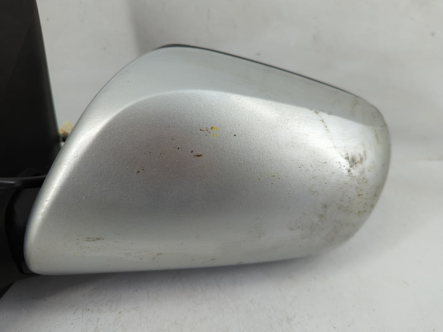 2009-2013 Toyota Matrix Driver Side View Mirror - Left Door Mirror OEM Used - Oemusedautoparts1.com