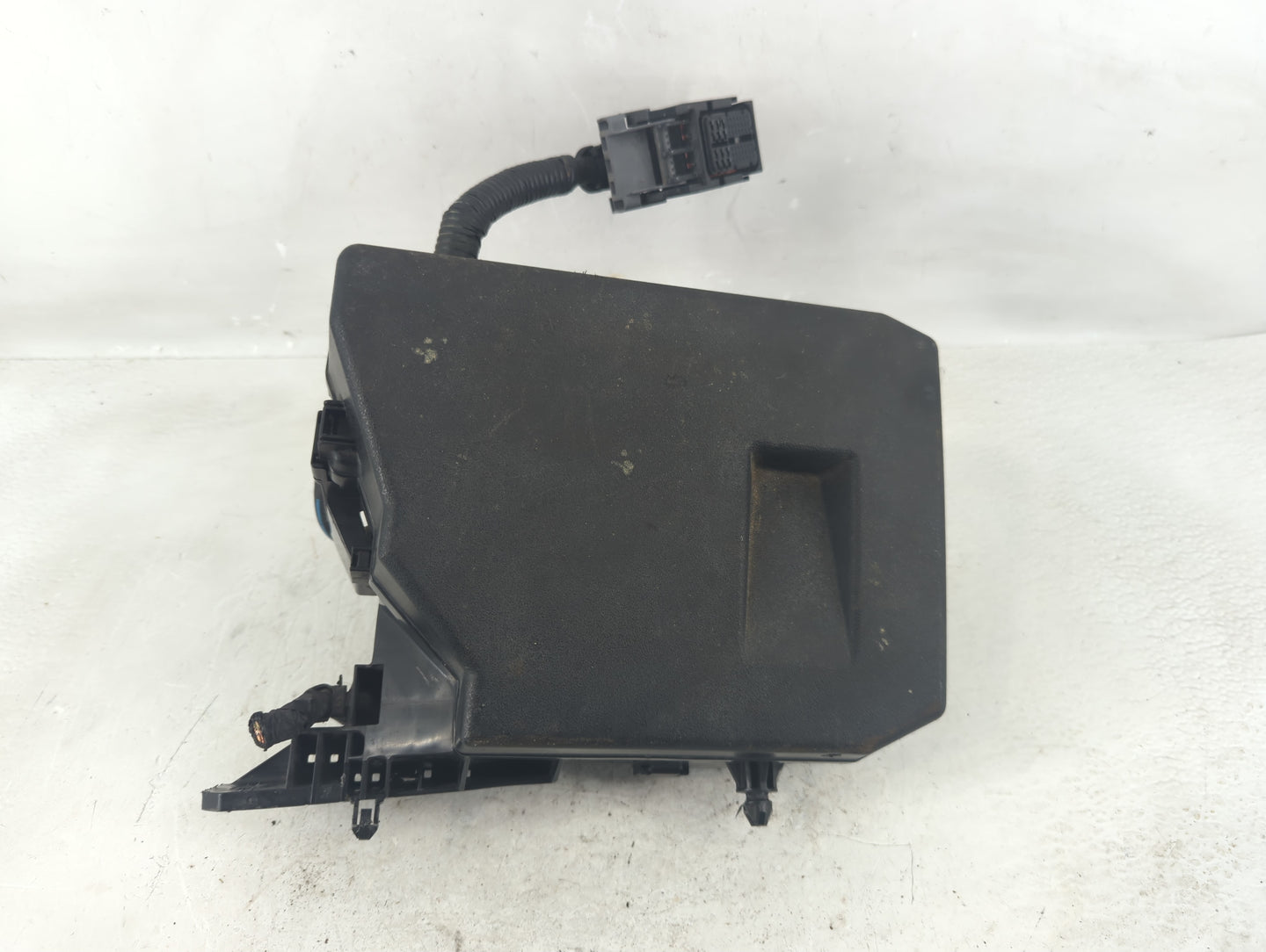 2009-2014 Toyota Matrix Fusebox Fuse Box Panel Relay Module P/N:82662-02270 Fits Fits 2009 2010 2011 2012 2013 2014 OEM Used