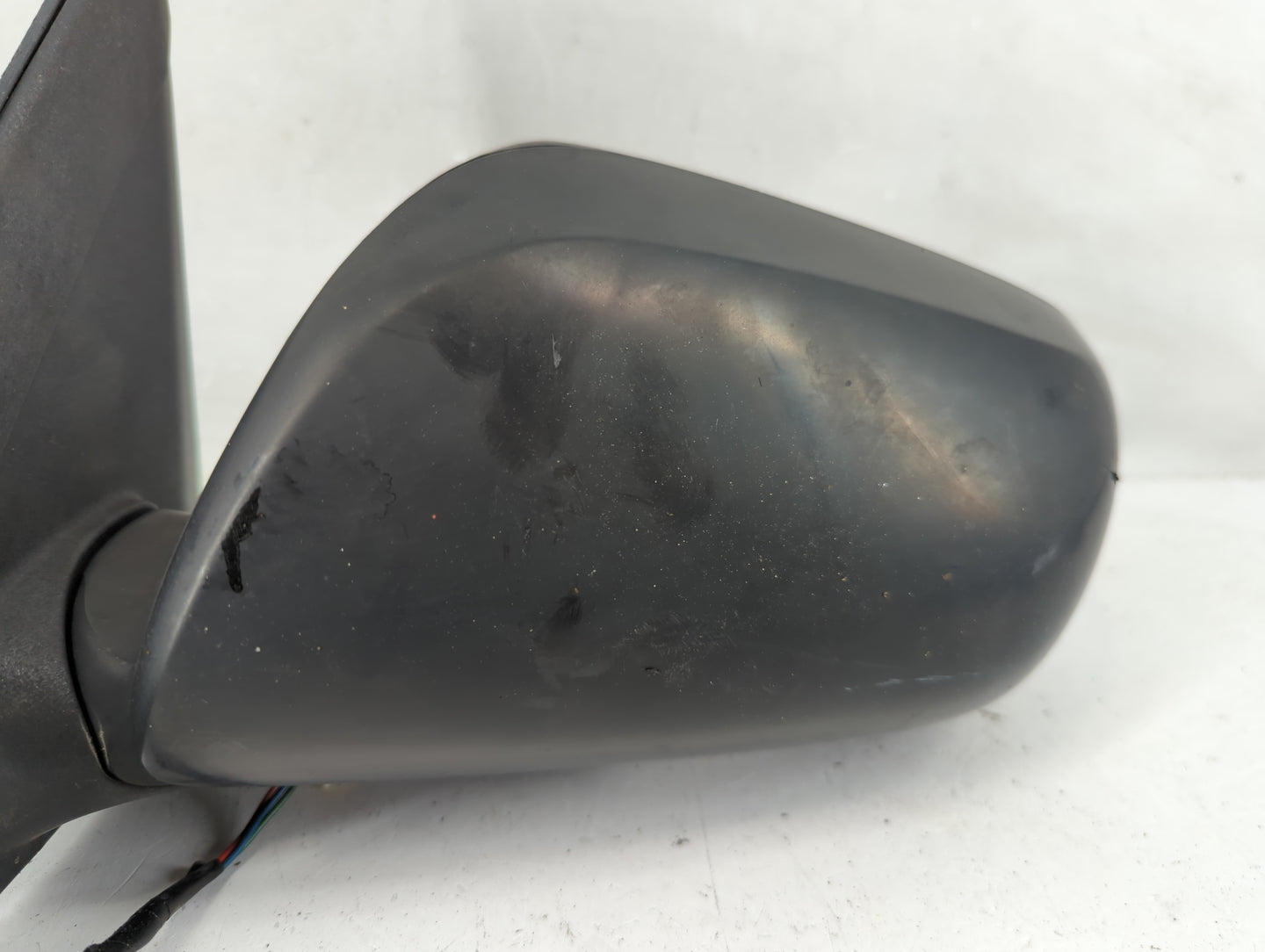 2009-2013 Toyota Matrix Driver Side View Mirror - Left Door Mirror OEM Used - Oemusedautoparts1.com