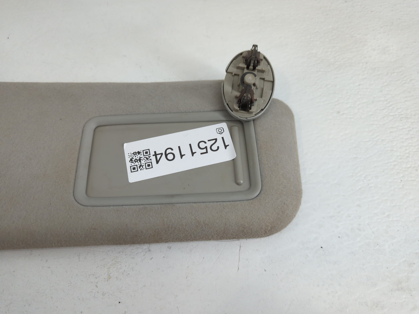 2009-2014 Toyota Matrix Sun Visor Shade Replacement Passenger Right Mirror Fits Fits 2009 2010 2011 2012 2013 2014 OEM Used 