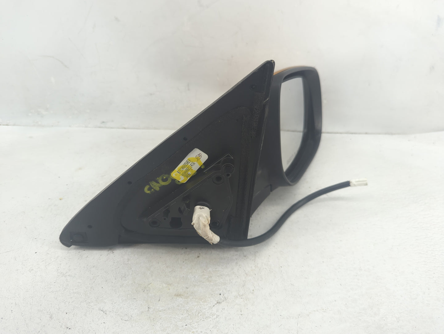 2009-2013 Toyota Matrix Passenger Side View Mirror - Right Door Mirror OEM Used - Oemusedautoparts1.com
