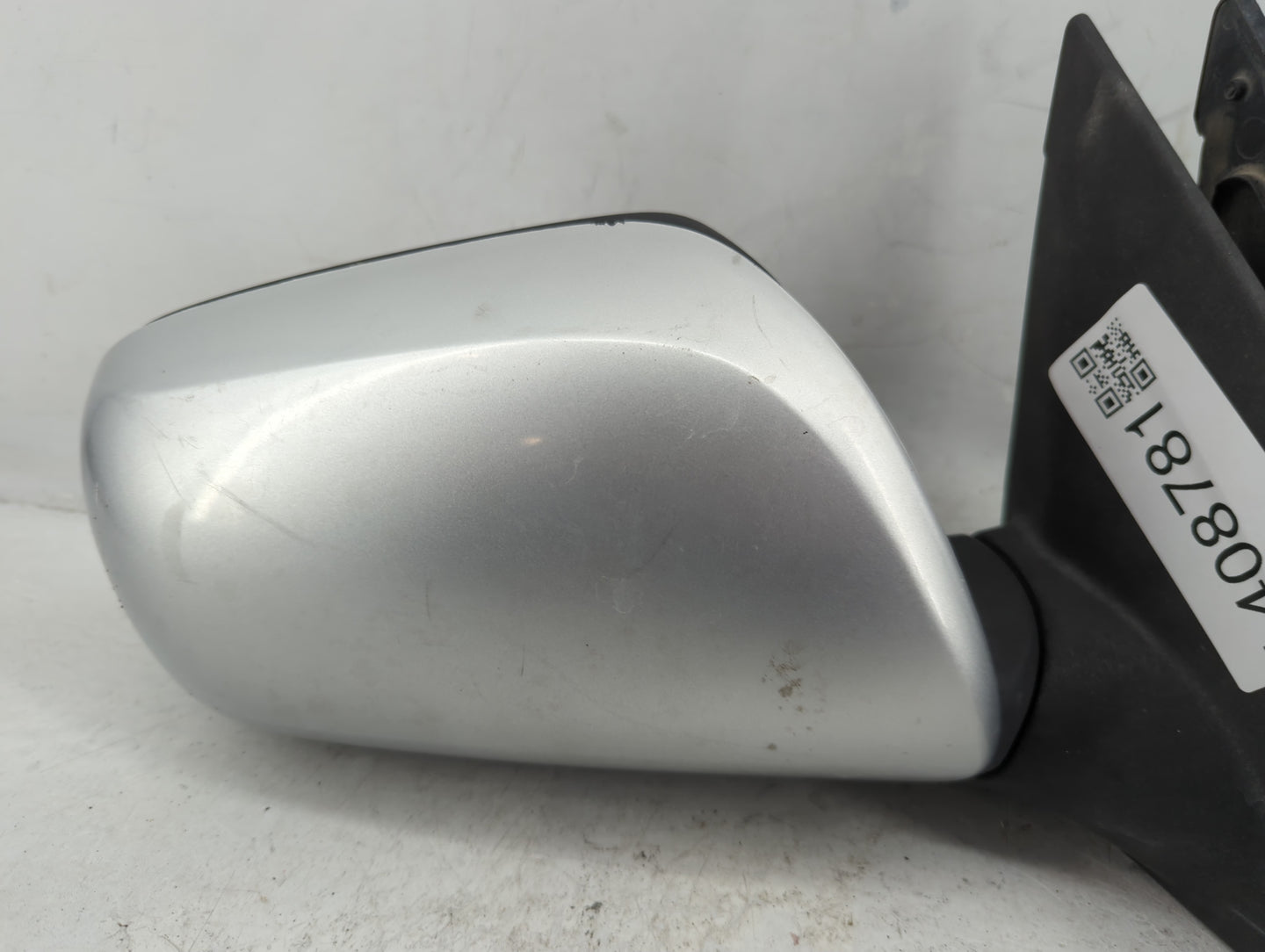2009-2014 Toyota Matrix Passenger Right Side View Power Door Mirror 1408781 - Oemusedautoparts1.com