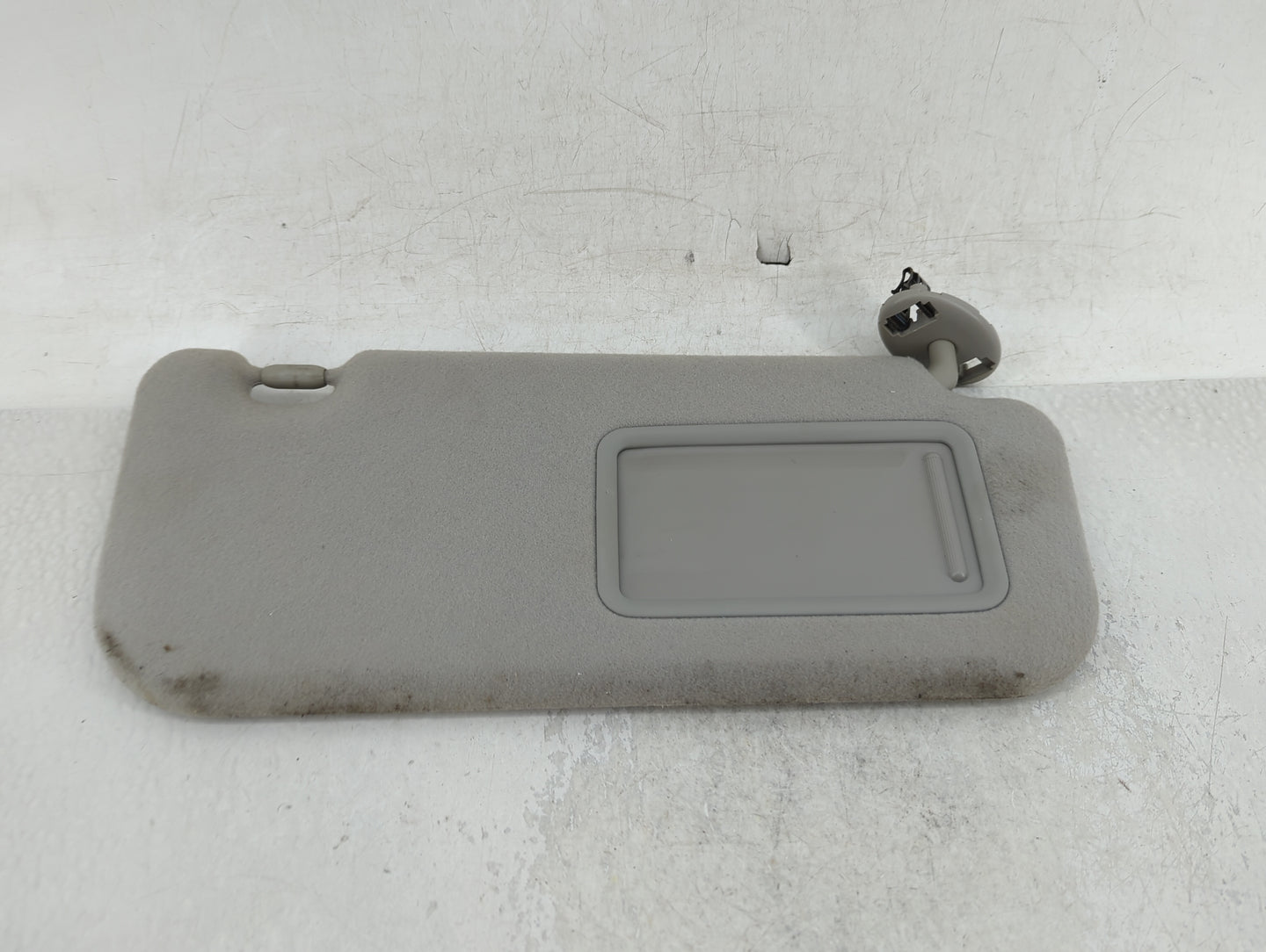 2009-2014 Toyota Matrix Sun Visor Shade Replacement Passenger Right Mirror Fits Fits 2009 2010 2011 2012 2013 2014 OEM Used 