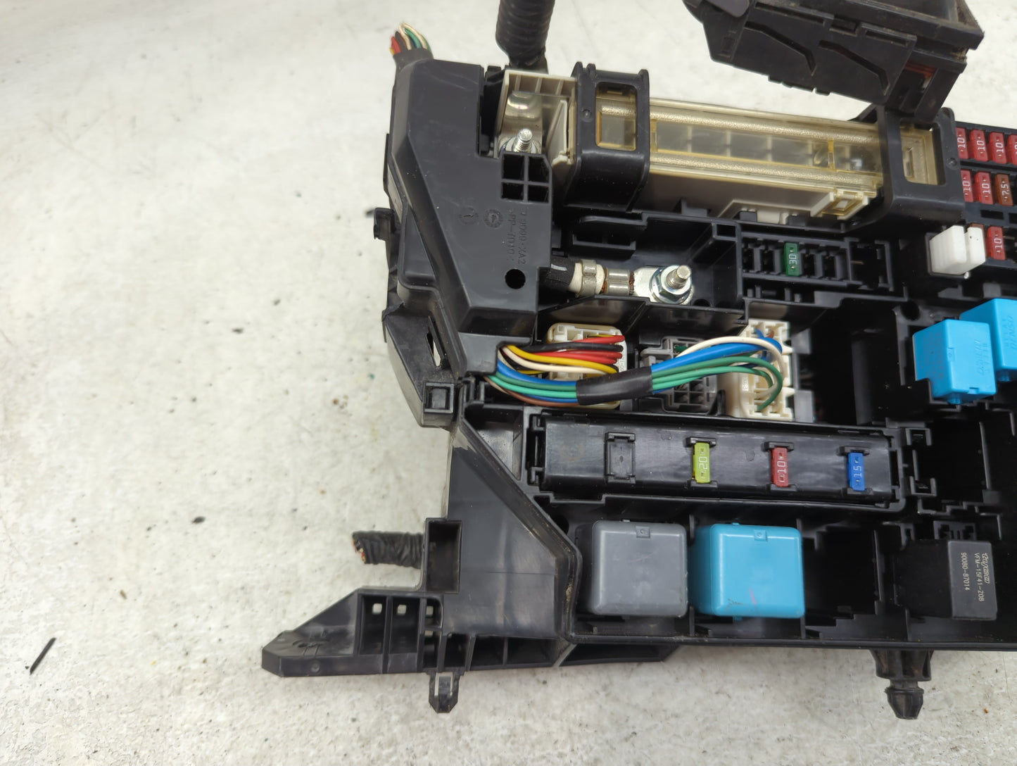 2009-2014 Toyota Matrix Fusebox Fuse Box Panel Relay Module Fits Fits 2009 2010 2011 2012 2013 2014 OEM Used Auto Parts - Oe