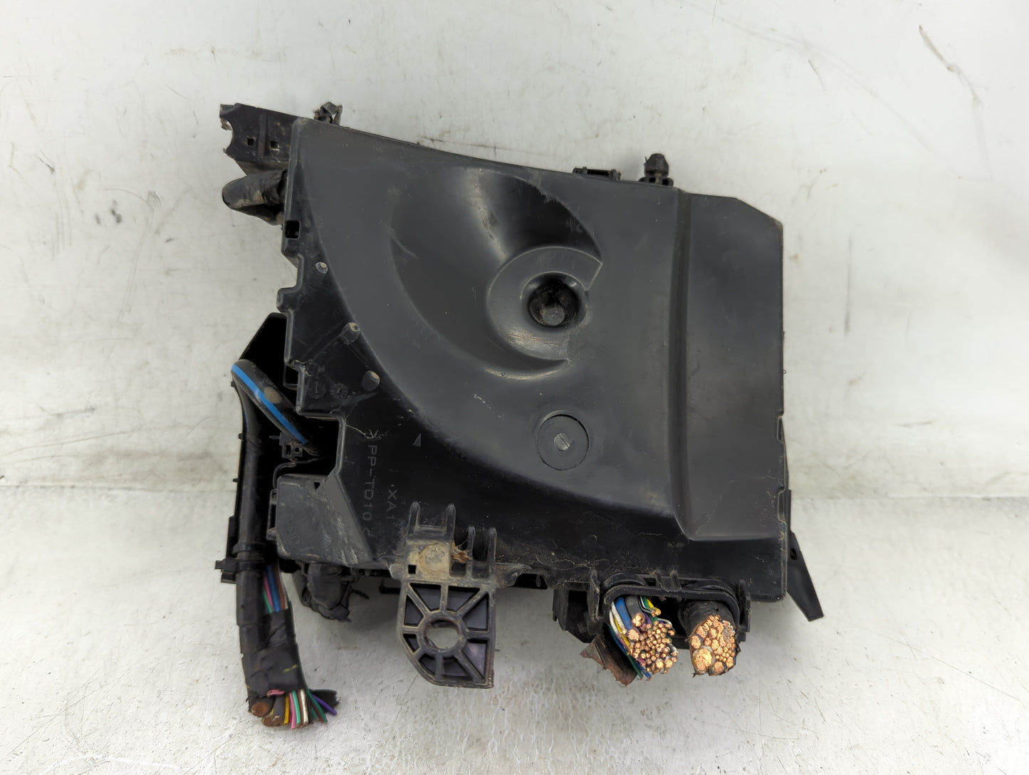 2009-2014 Toyota Matrix Fusebox Fuse Box Panel Relay Module P/N:82662-02270 Fits Fits 2009 2010 2011 2012 2013 2014 OEM Used