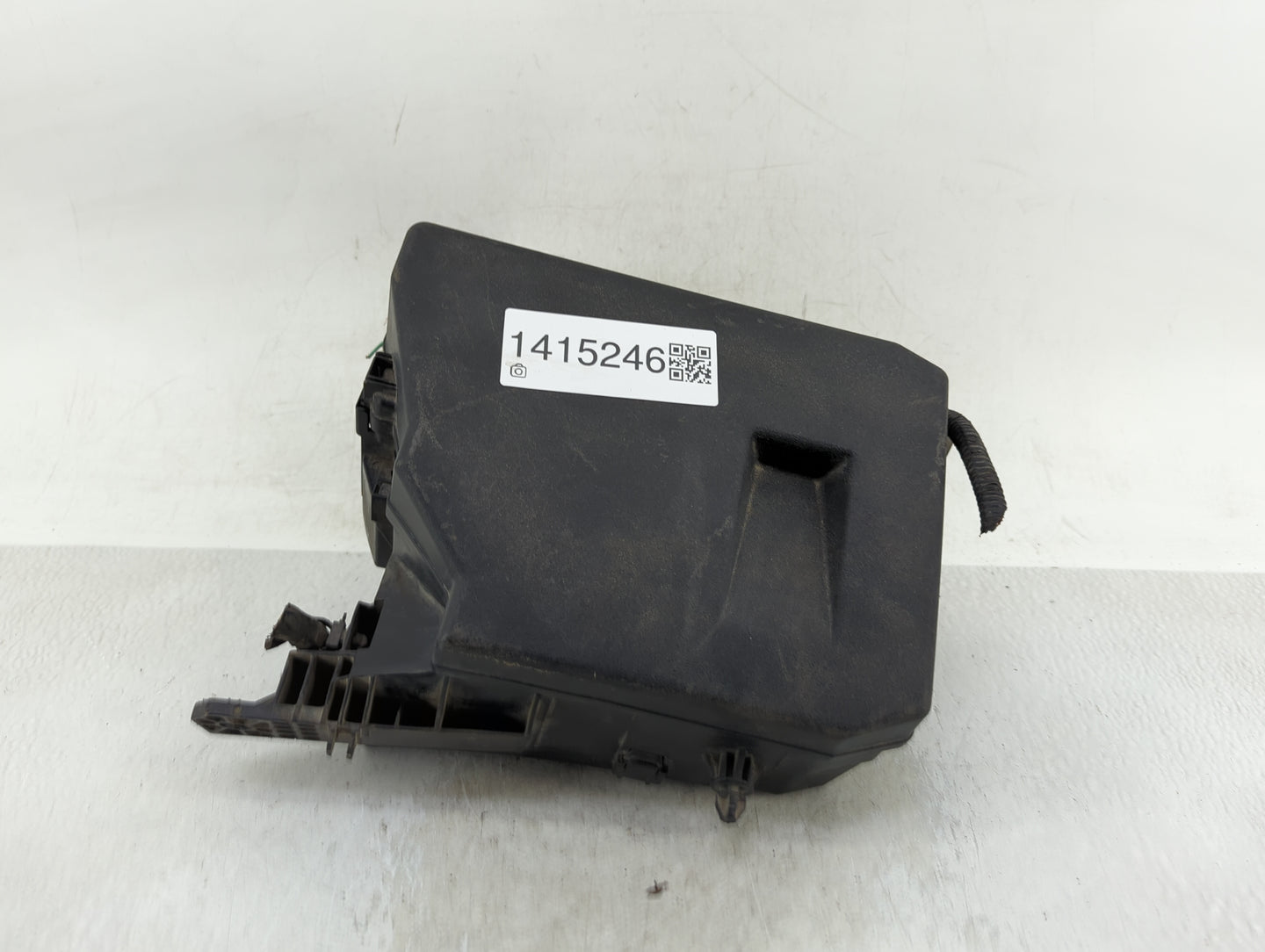 2009-2014 Toyota Matrix Fusebox Fuse Box Panel Relay Module Fits Fits 2009 2010 2011 2012 2013 2014 OEM Used Auto Parts - Oe