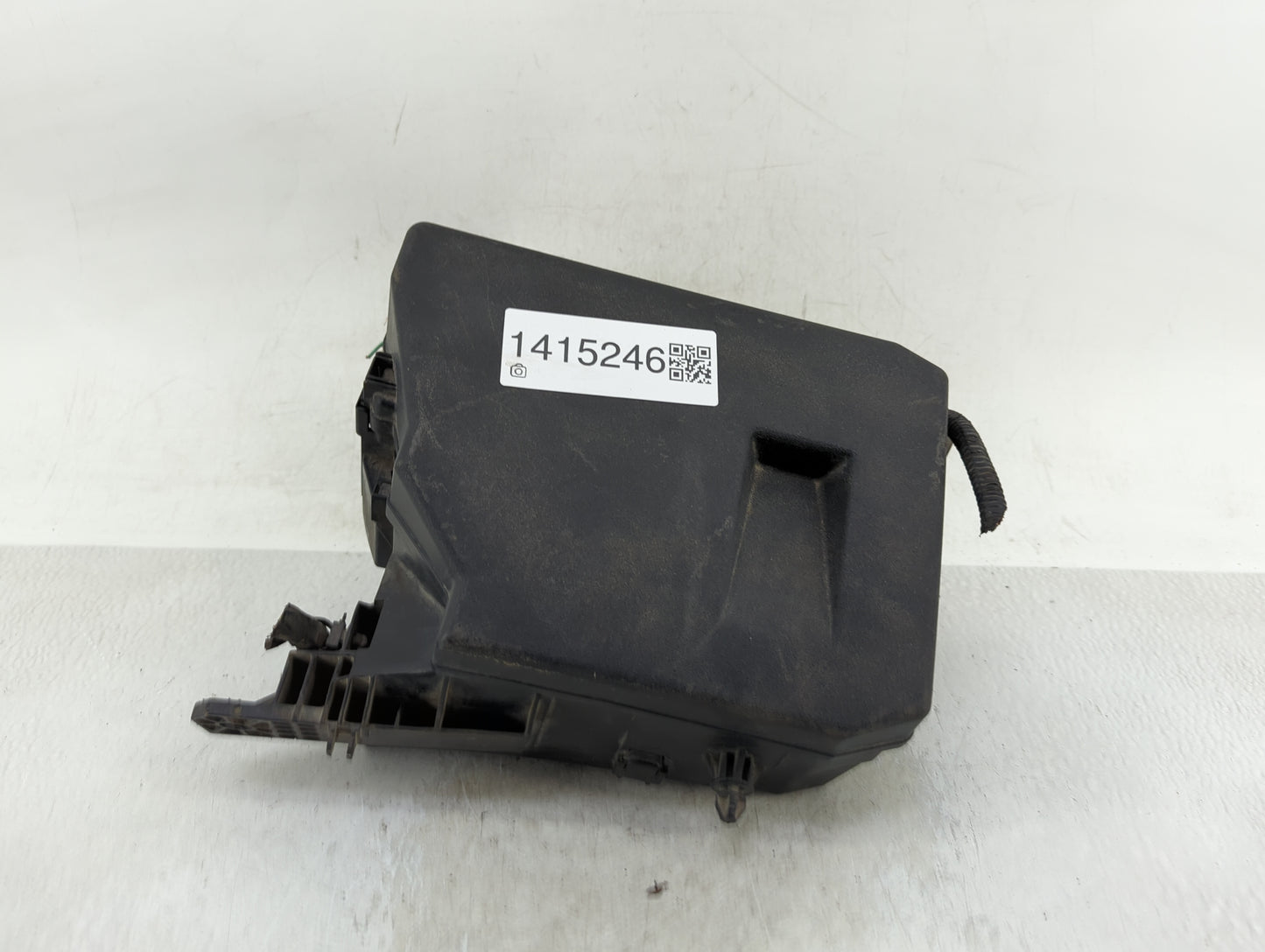 2009-2014 Toyota Matrix Fusebox Fuse Box Panel Relay Module Fits Fits 2009 2010 2011 2012 2013 2014 OEM Used Auto Parts - Oe