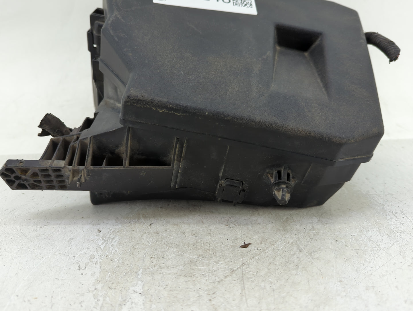 2009-2014 Toyota Matrix Fusebox Fuse Box Panel Relay Module Fits Fits 2009 2010 2011 2012 2013 2014 OEM Used Auto Parts - Oe