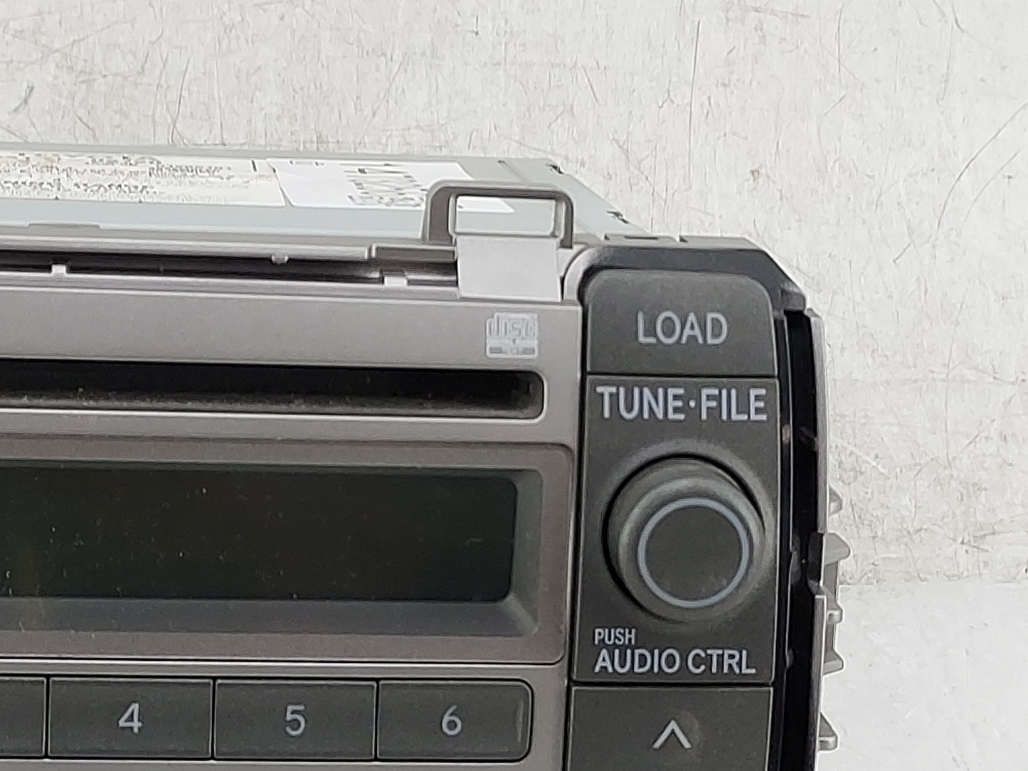 2009-2010 Toyota Matrix Radio AM FM Cd Player Receiver Replacement P/N:86120-02720 123000-0120C101, MG100070 Fits Fits 2009 
