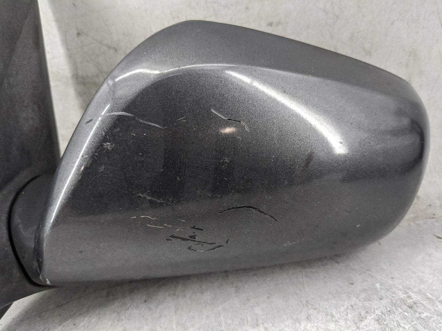 2009-2013 Toyota Matrix Driver Side View Mirror - Left Door Mirror OEM Used - Oemusedautoparts1.com