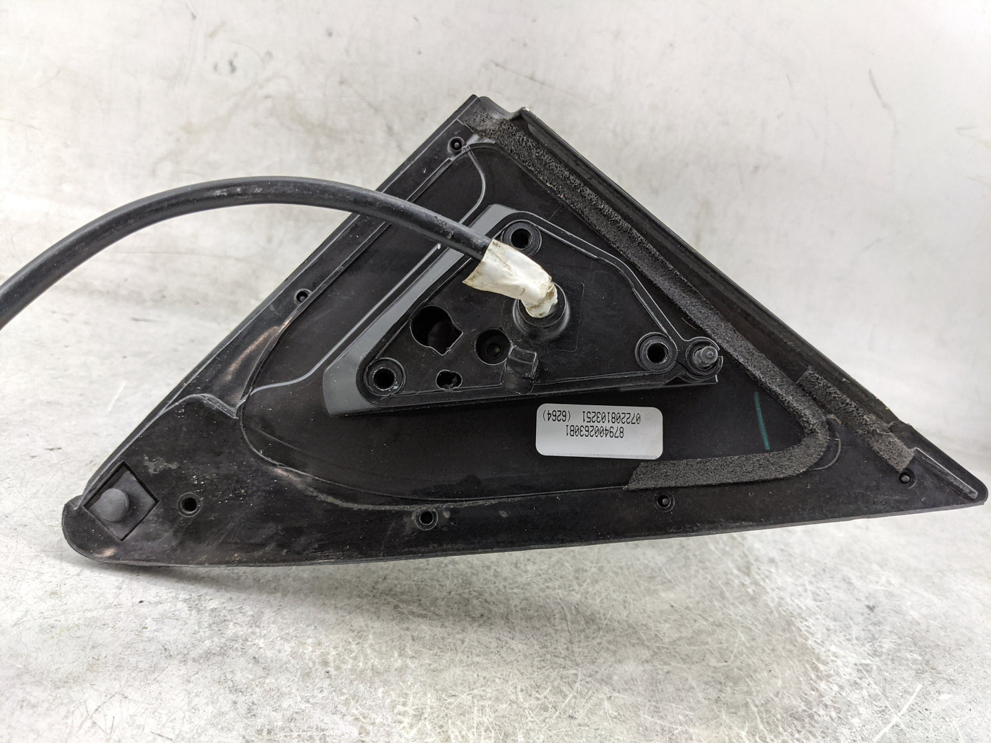 2009-2013 Toyota Matrix Driver Side View Mirror - Left Door Mirror OEM Used - Oemusedautoparts1.com