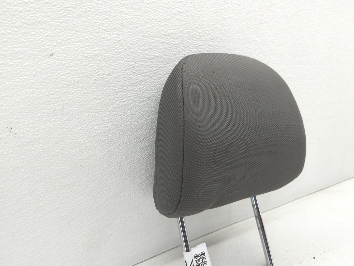 2009 Toyota Matrix Headrest Head Rest Front Driver Passenger Seat Gray - Oemusedautoparts1.com