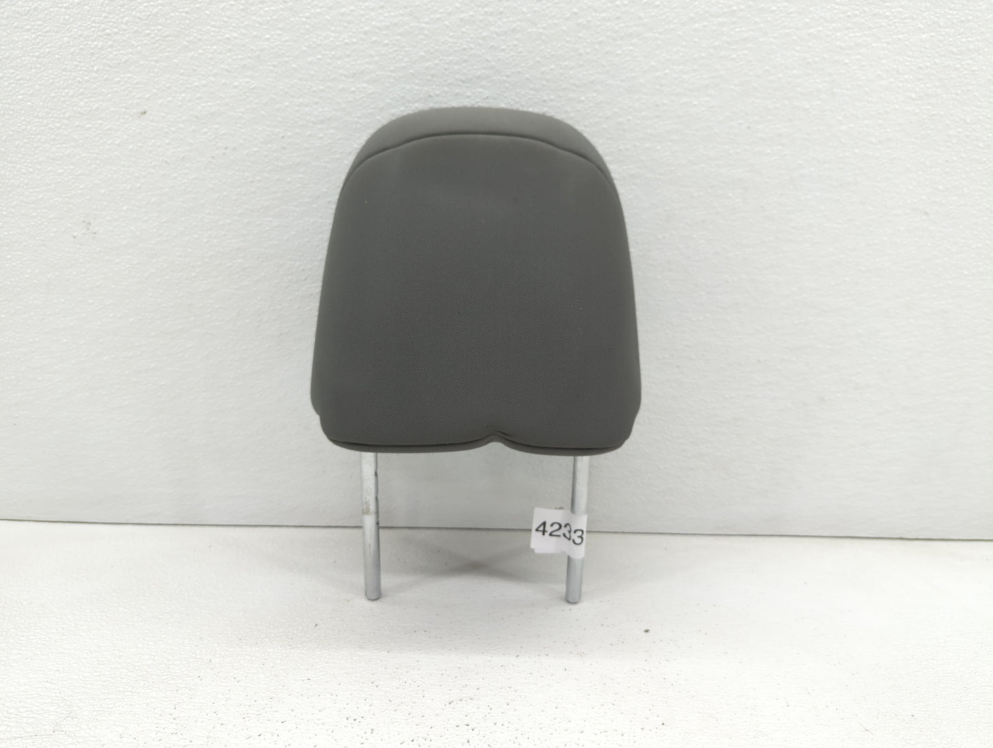 2009 Toyota Matrix Headrest Head Rest Front Driver Passenger Seat Gray - Oemusedautoparts1.com