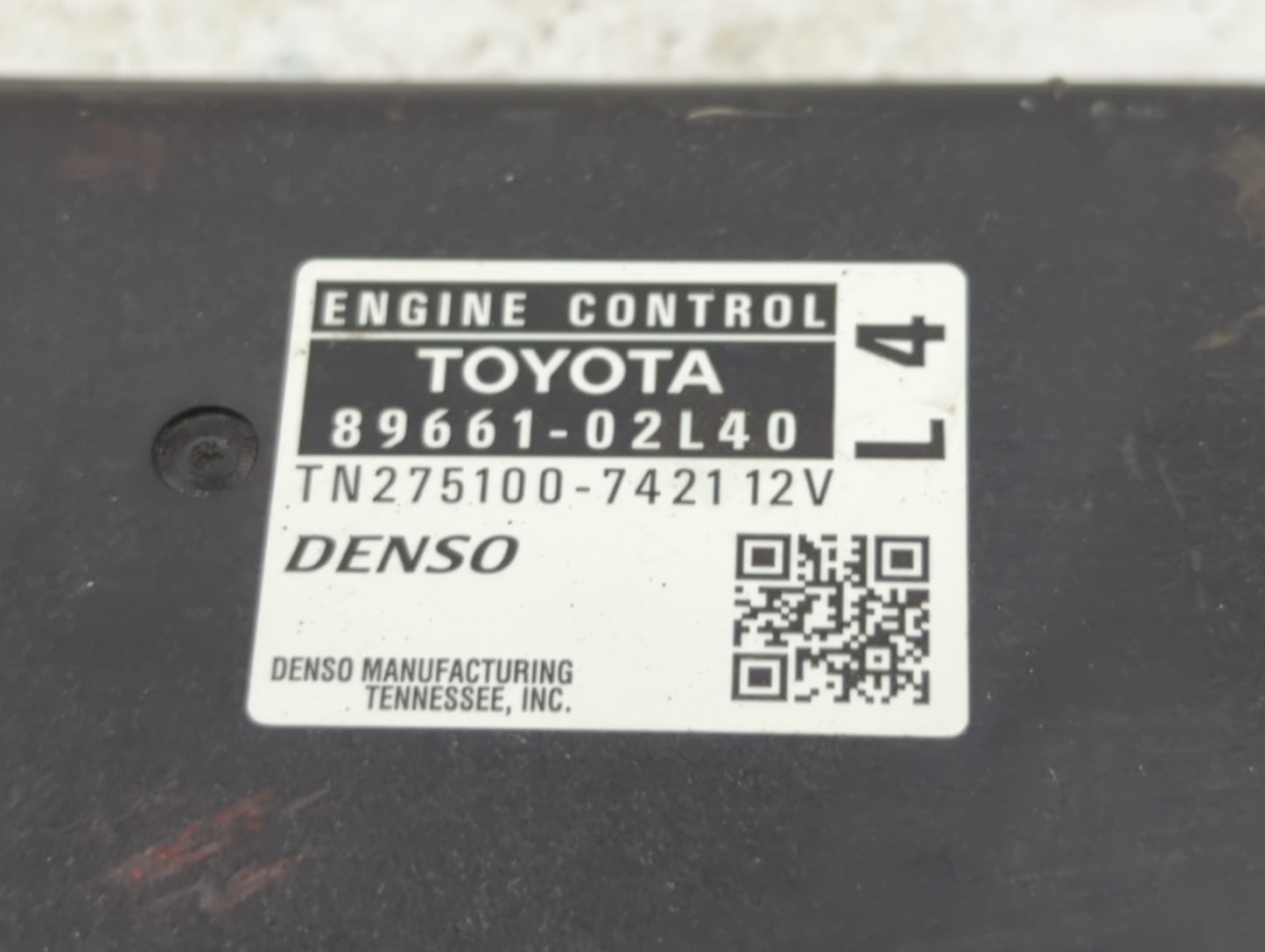 2009 Toyota Matrix PCM Engine Control Computer ECU ECM PCU OEM P/N:89661-02L40 Fits OEM Used Auto Parts - Oemusedautoparts1.