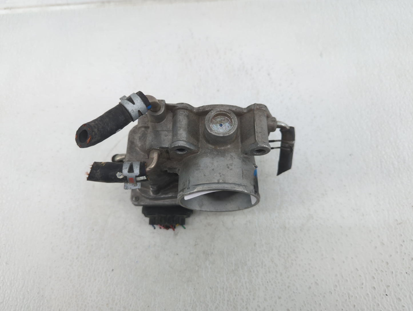 2009-2013 Toyota Matrix Throttle Body P/N:22030-0H030 Fits Fits 2006 2007 2008 2009 2010 2011 2012 2013 2014 2015 OEM Used A