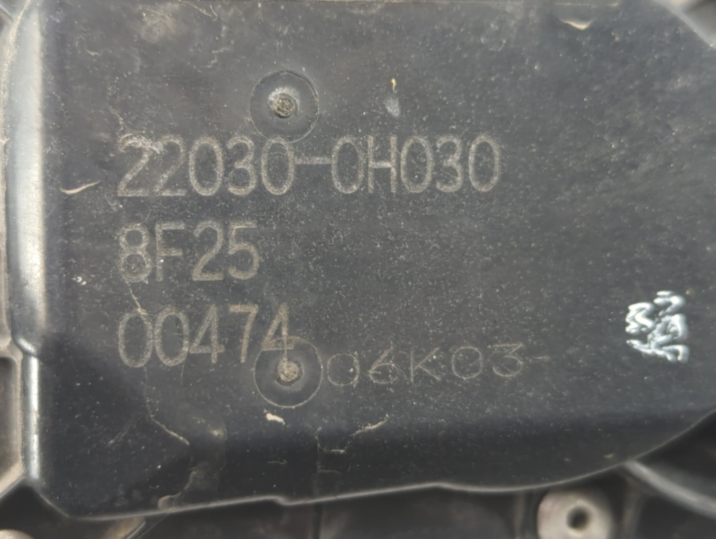 2009-2013 Toyota Matrix Throttle Body P/N:22030-0H030 Fits Fits 2006 2007 2008 2009 2010 2011 2012 2013 2014 2015 OEM Used A