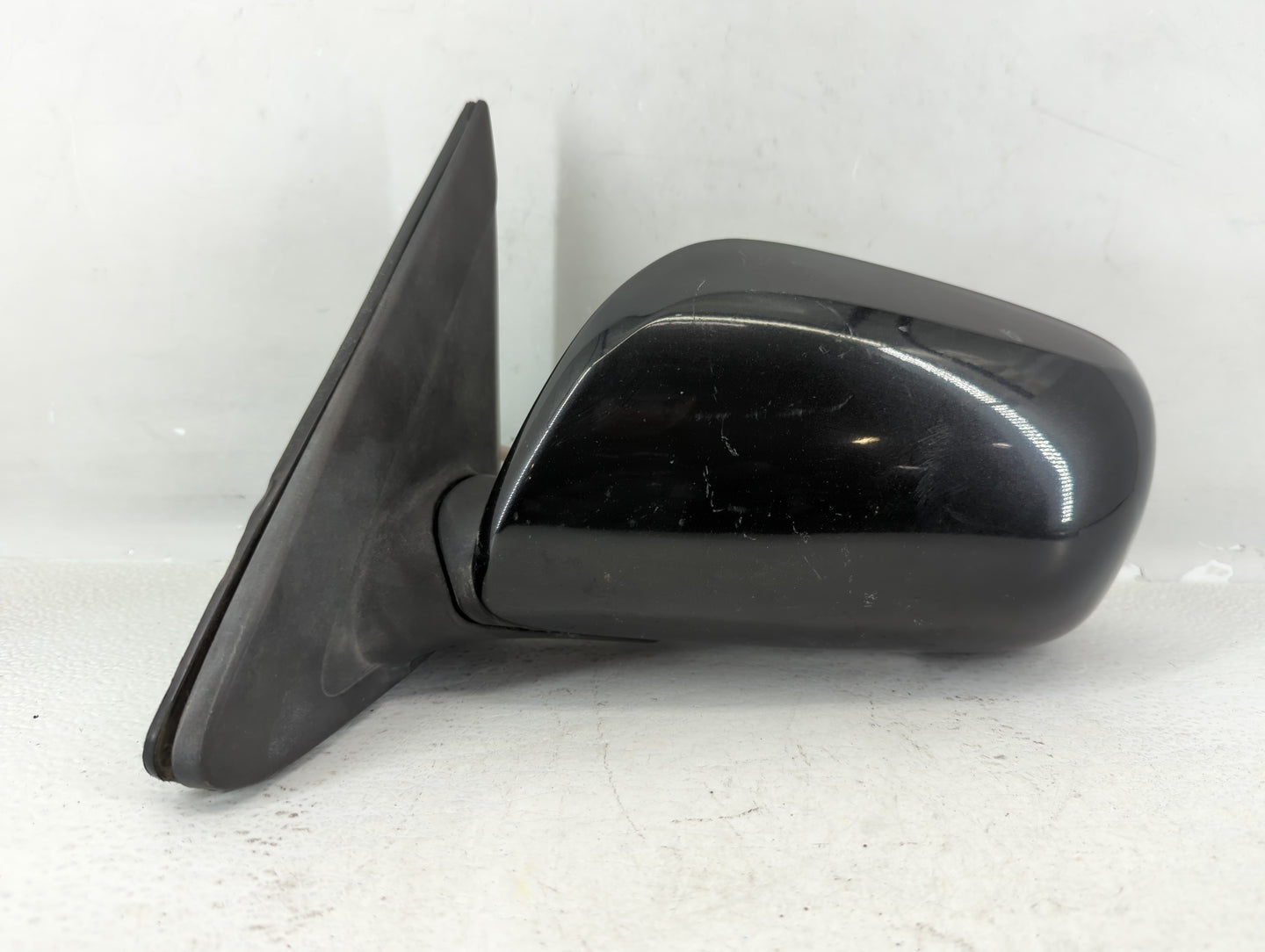 2009-2014 Toyota Matrix Driver Side View Mirror - Left Door Mirror OEM Used - Oemusedautoparts1.com
