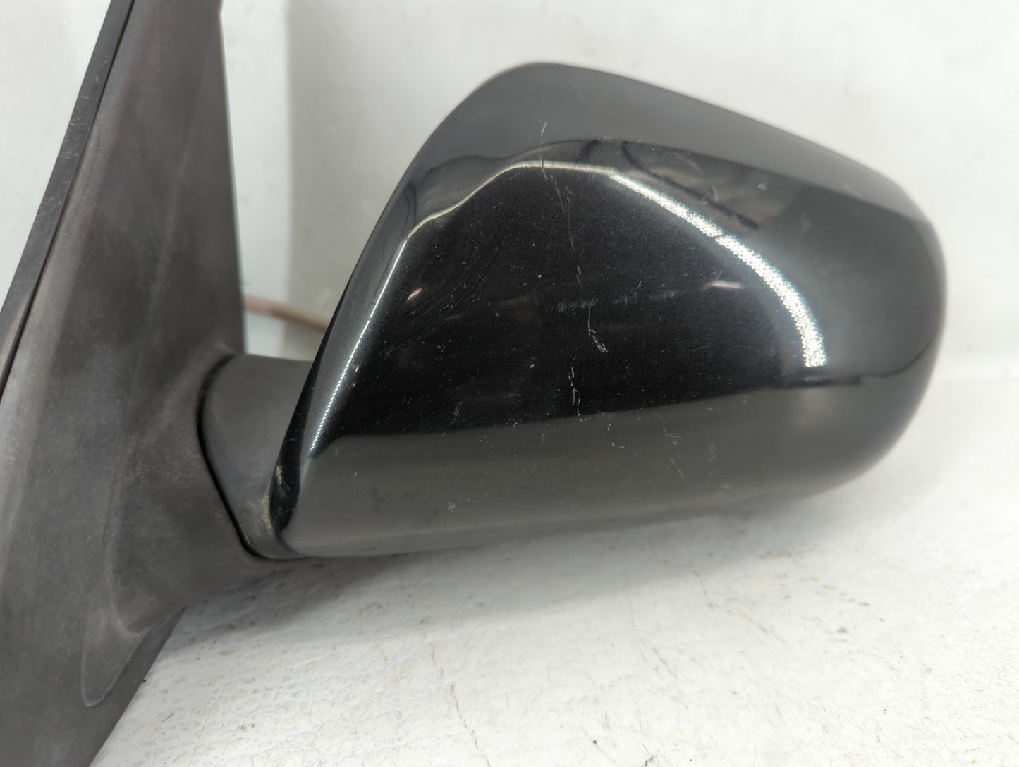 2009-2014 Toyota Matrix Driver Side View Mirror - Left Door Mirror OEM Used - Oemusedautoparts1.com