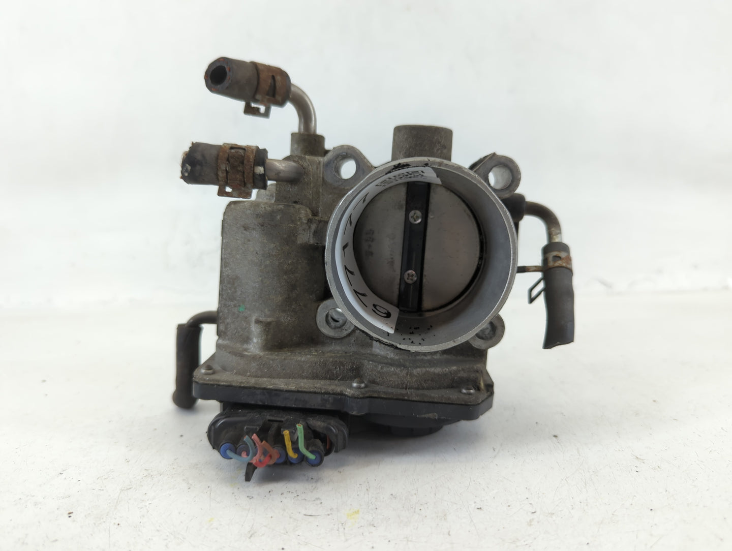 2009-2013 Toyota Matrix Throttle Body P/N:22030-0H030 Fits Fits 2006 2007 2008 2009 2010 2011 2012 2013 2014 2015 OEM Used A