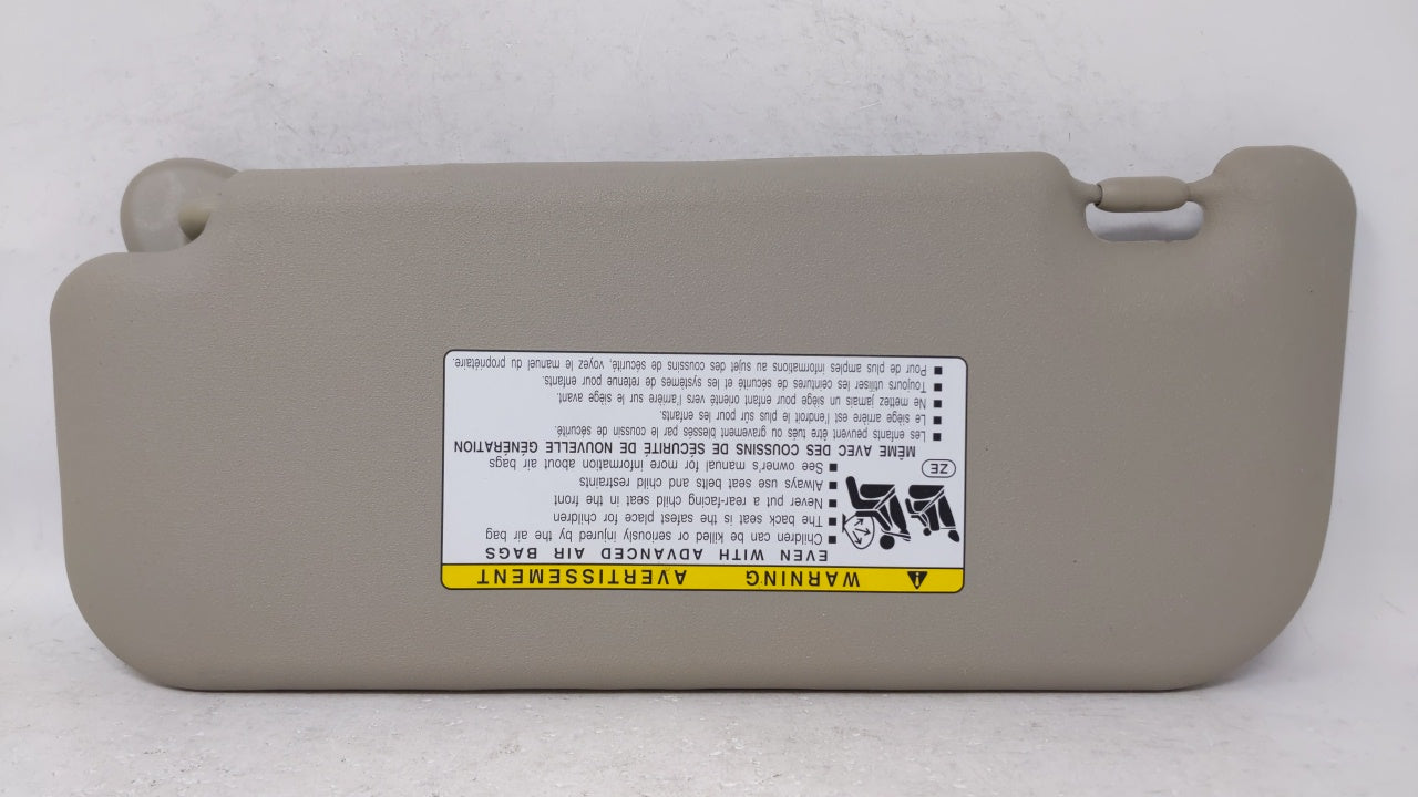 2009 Toyota Matrix Sun Visor Shade Replacement Passenger Right Mirror Fits OEM Used Auto Parts - Oemusedautoparts1.com
