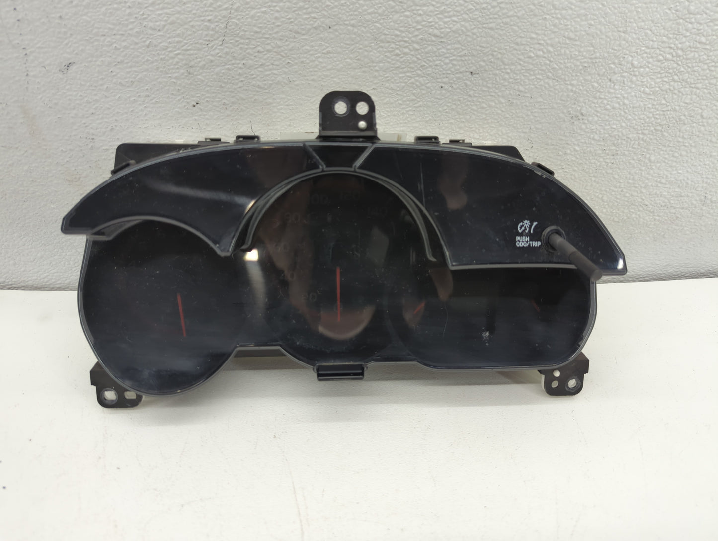 2009-2010 Toyota Matrix Instrument Cluster Speedometer Gauges P/N:TN257440-2042 83800-02U00-00 Fits Fits 2009 2010 OEM Used 