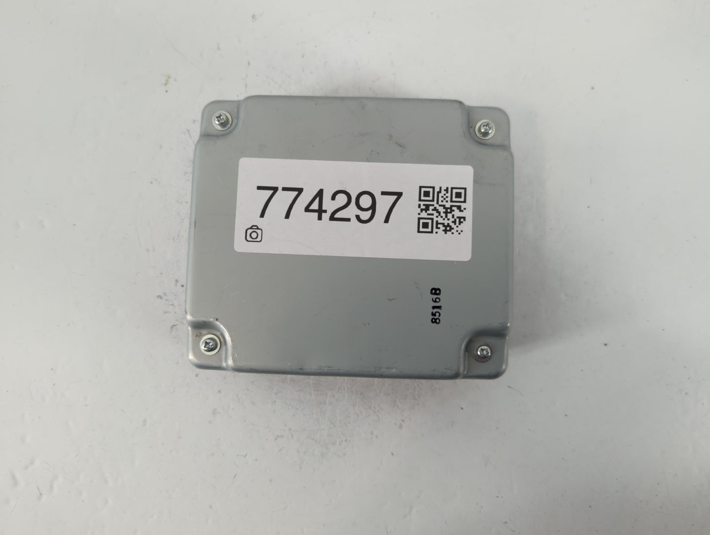 2009-2010 Toyota Matrix Chassis Control Module Ccm Bcm Body Control - Oemusedautoparts1.com