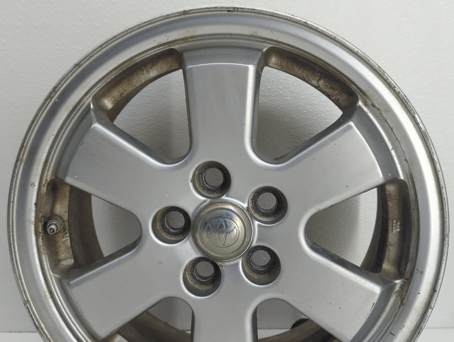 2004-2009 Toyota Prius Oem Wheel Rim 1071569 - Oemusedautoparts1.com